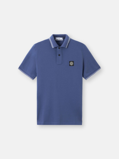 22002SC ORGANIC COTTON ELASTANE PIQUÉ Polo coupe slim avec écusson