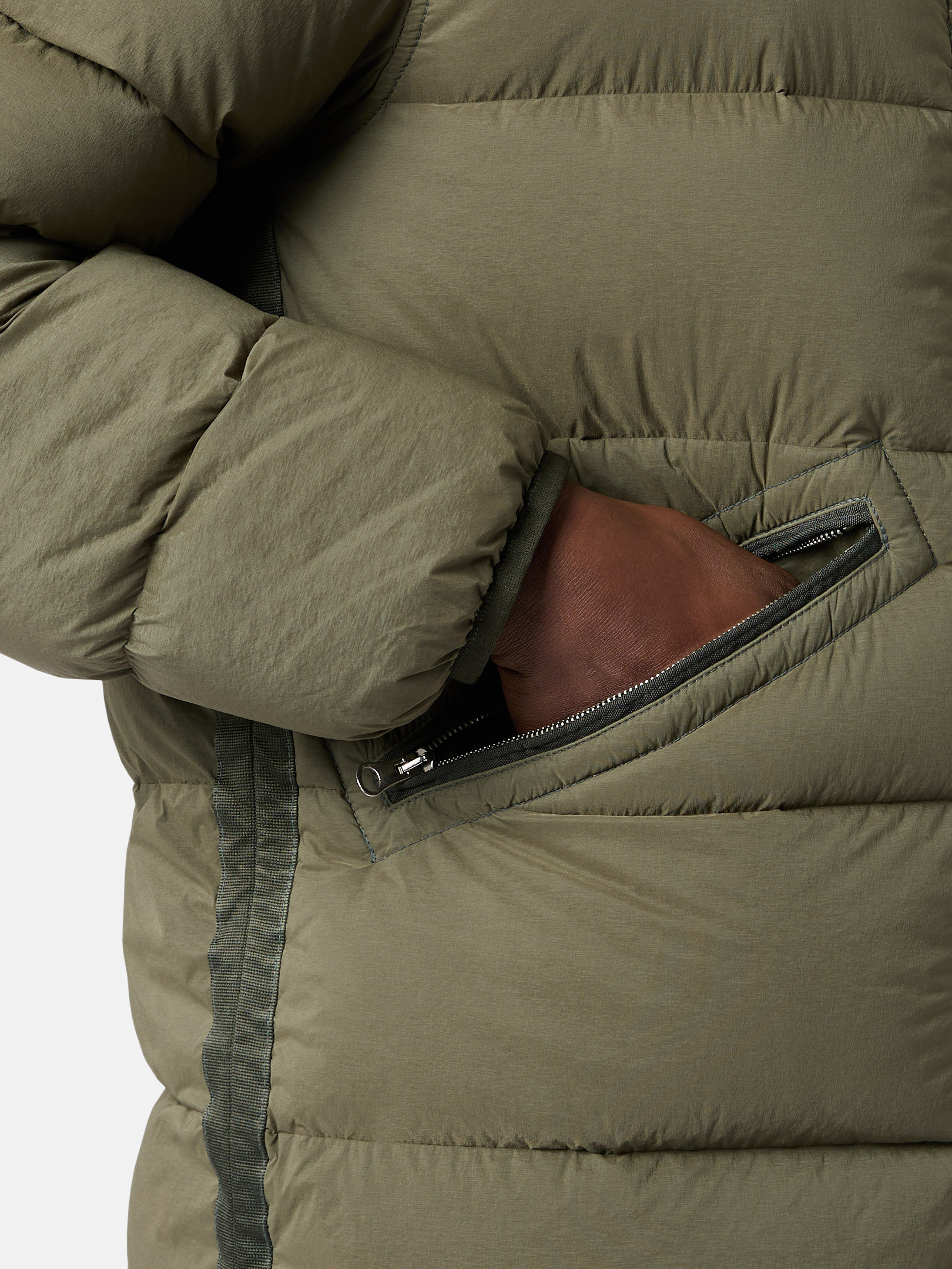 Musk Green 43128 SEAMLESS TUNNEL NYLON DOWN -TC Hooded Down