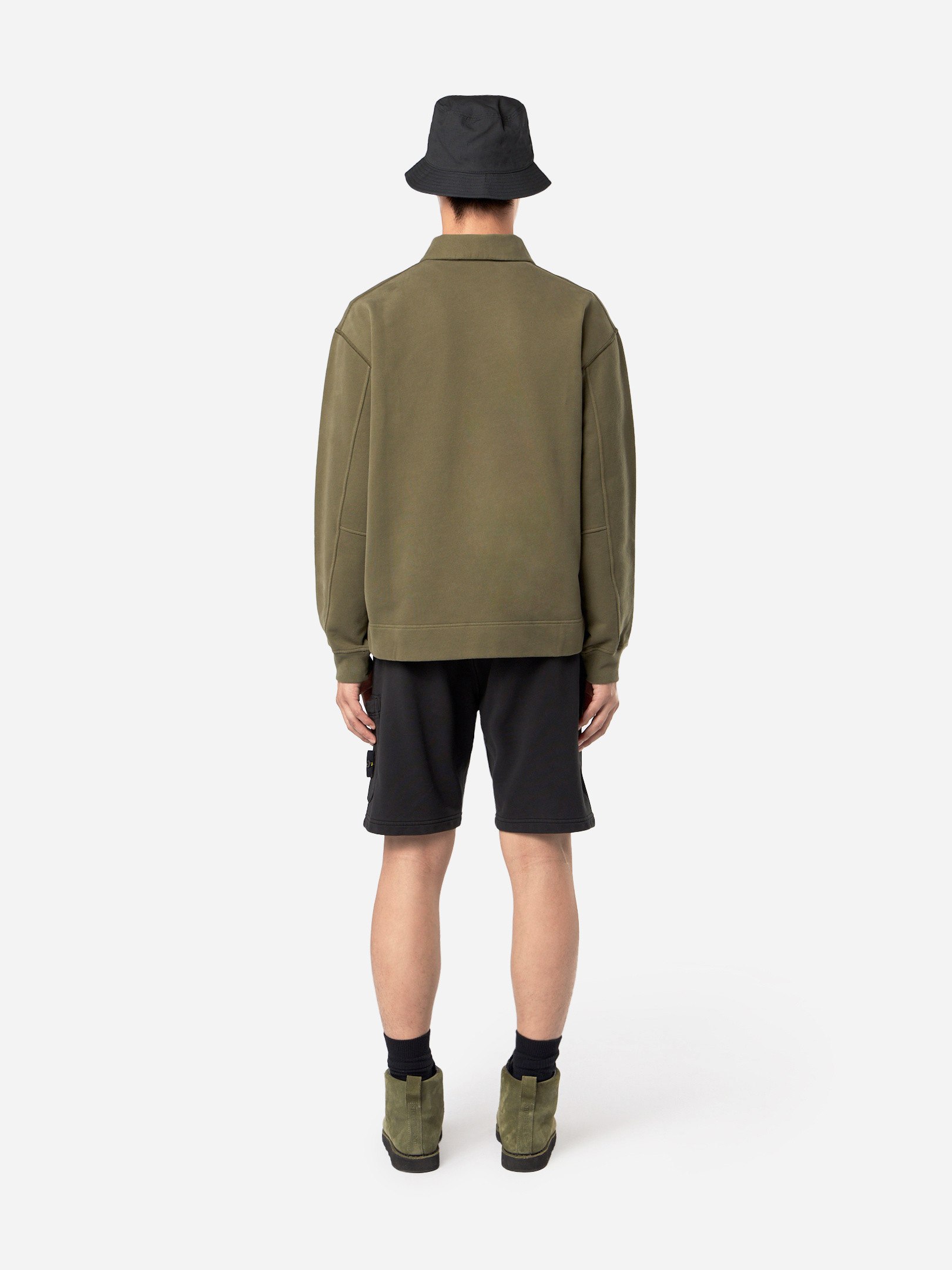 Moschusgrün 65120 BRUSHED ORGANIC COTTON FLEECE Sweatshirt in 