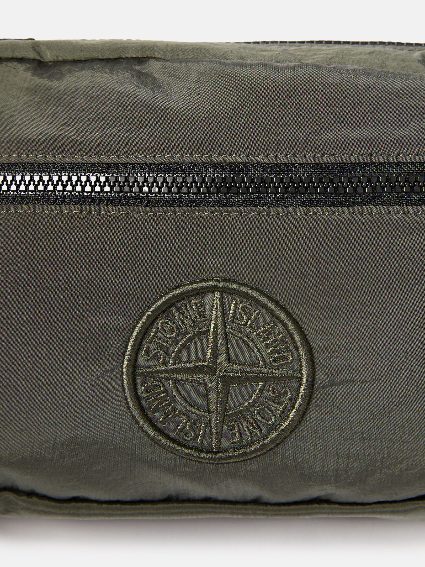 メンズバッグ：クロスボディストラップ付き | Stone Island