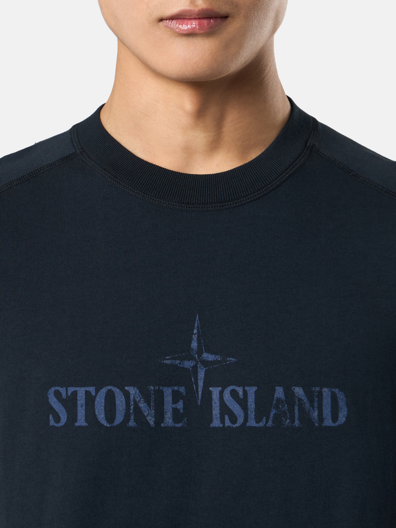 【STONE 】INSTITUTIONAL TWO T-SHIRT●K1S152100020S0081 STONE ISLAND - Institutional Two t-shirt | Leam Roma