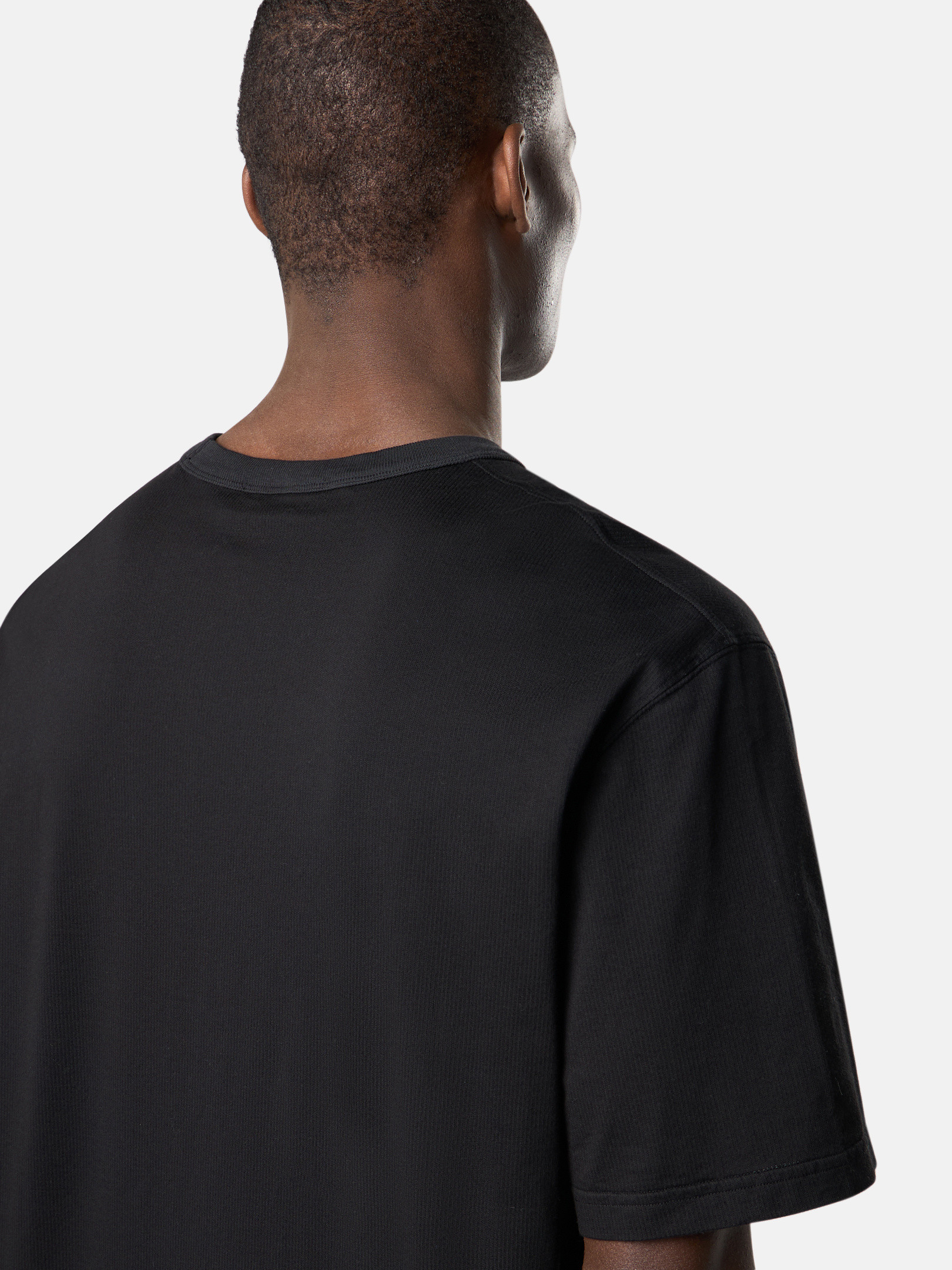 Tシャツ・カットソー STONE  Cotton jersey t-shirt (2100038 S0175V0093) Black Short-sleeve T-shirt with logo embroidery 2100038