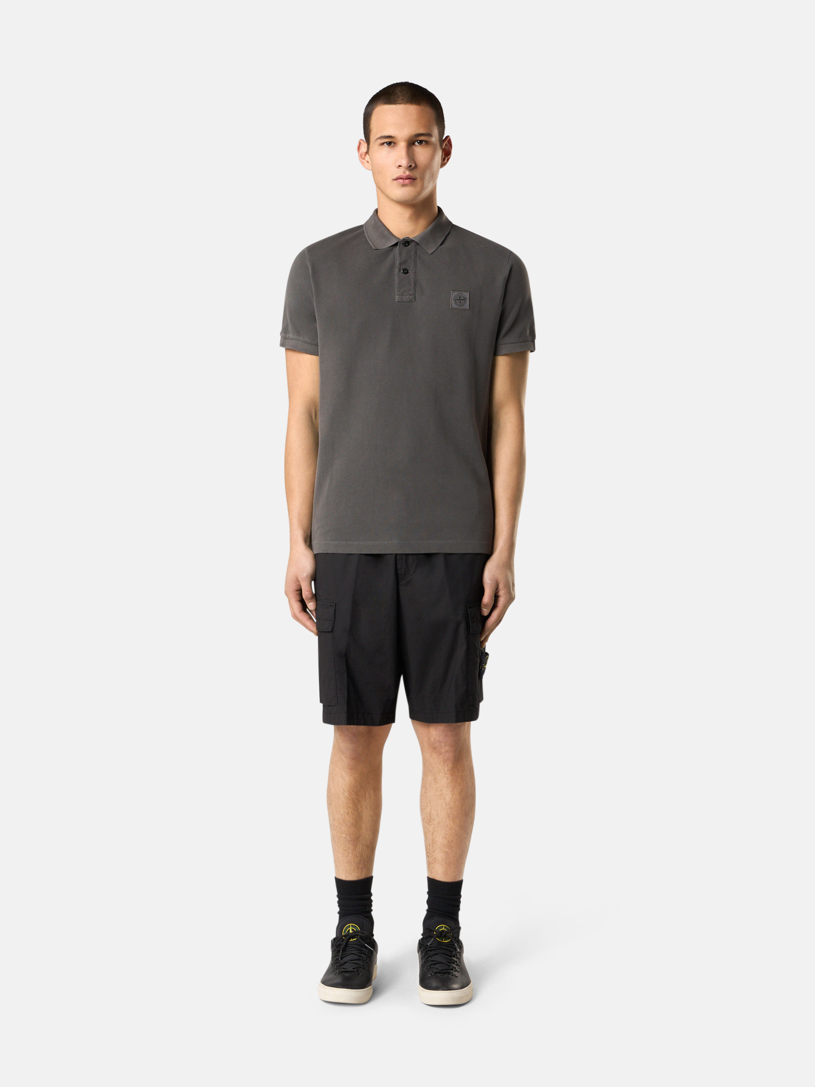 Tシャツ・カットソー STONE  Cotton jersey polo shirt (2200205 S0057V0029) Black 2200205 ORGANIC COTTON JERSEY 'FISSATO' EFFECT Short