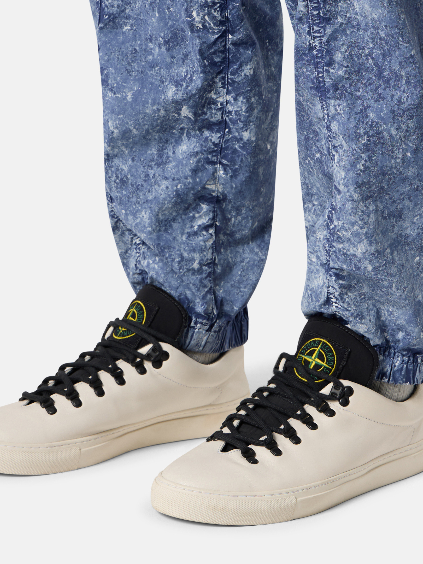25ss Stone  3100010 リラックスフィットカーゴ30 25ss Stone Island 3100010 リラックスフィットカーゴ30 - メルカリ
