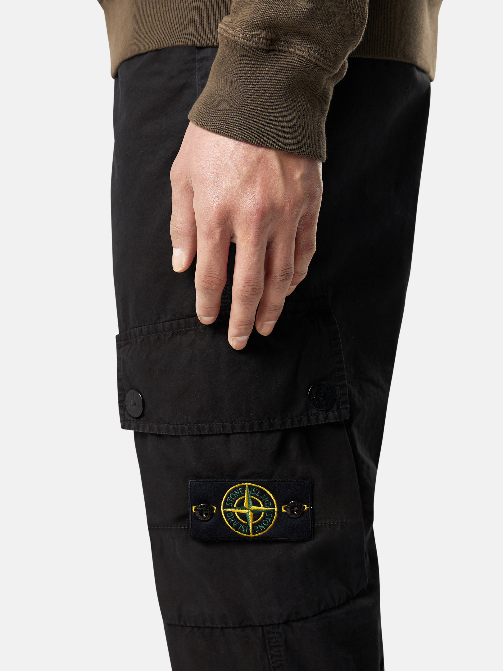 パンツ Stone  Vintage Black Cargo Pants Stone Island 'Old' Effect Regular Tapered Cargo Pants in