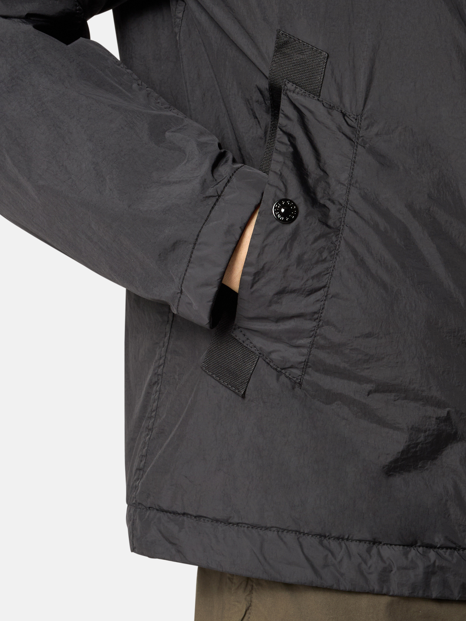 Black 4100092 CRINKLE REPS R-NY Hooded jacket with wind