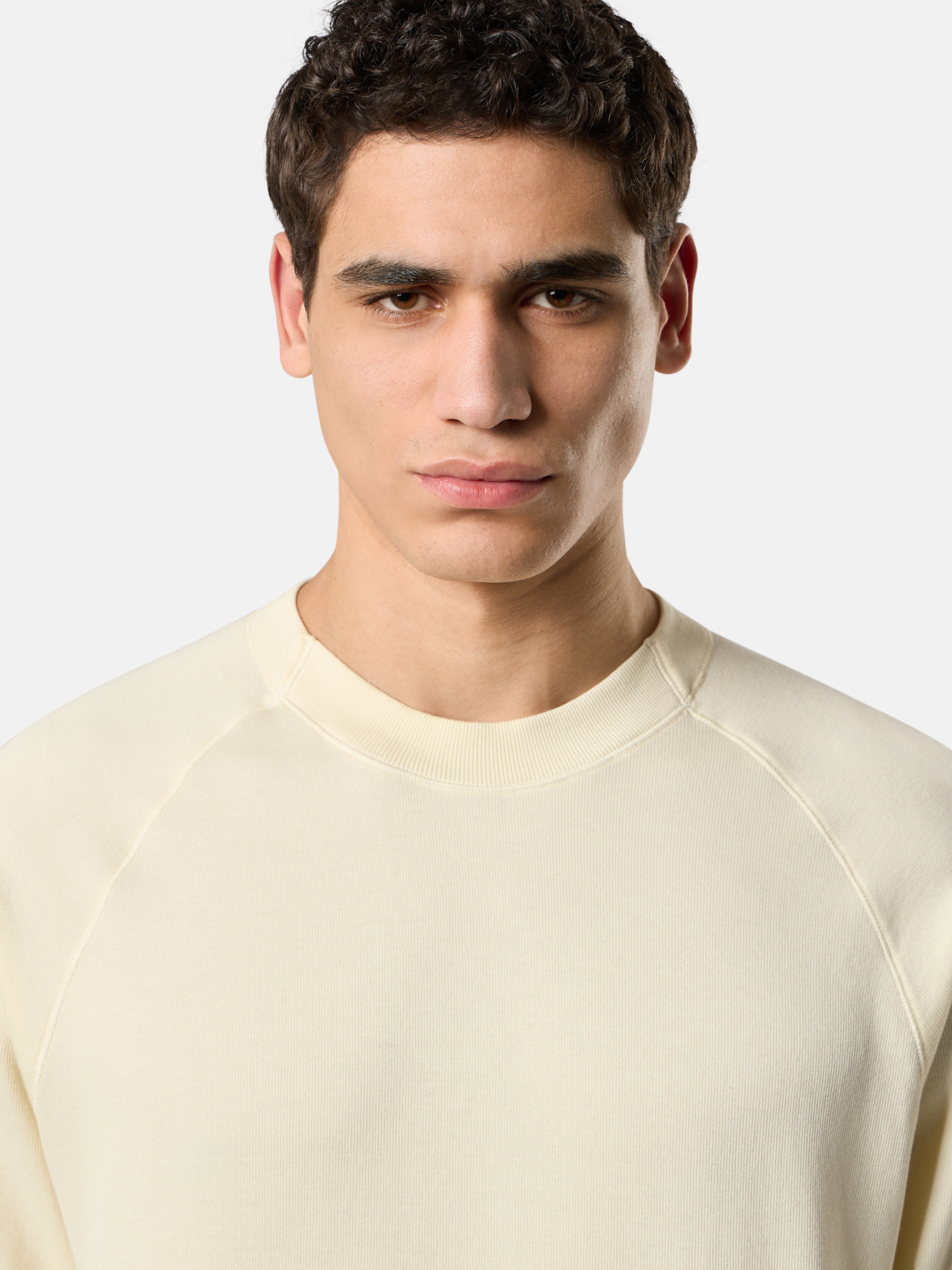 Ivory 6100023 LIGHT ORGANIC COTTON FLEECE Crewneck Ivory 6100023 LIGHT ORGANIC COTTON FLEECE Crewneck