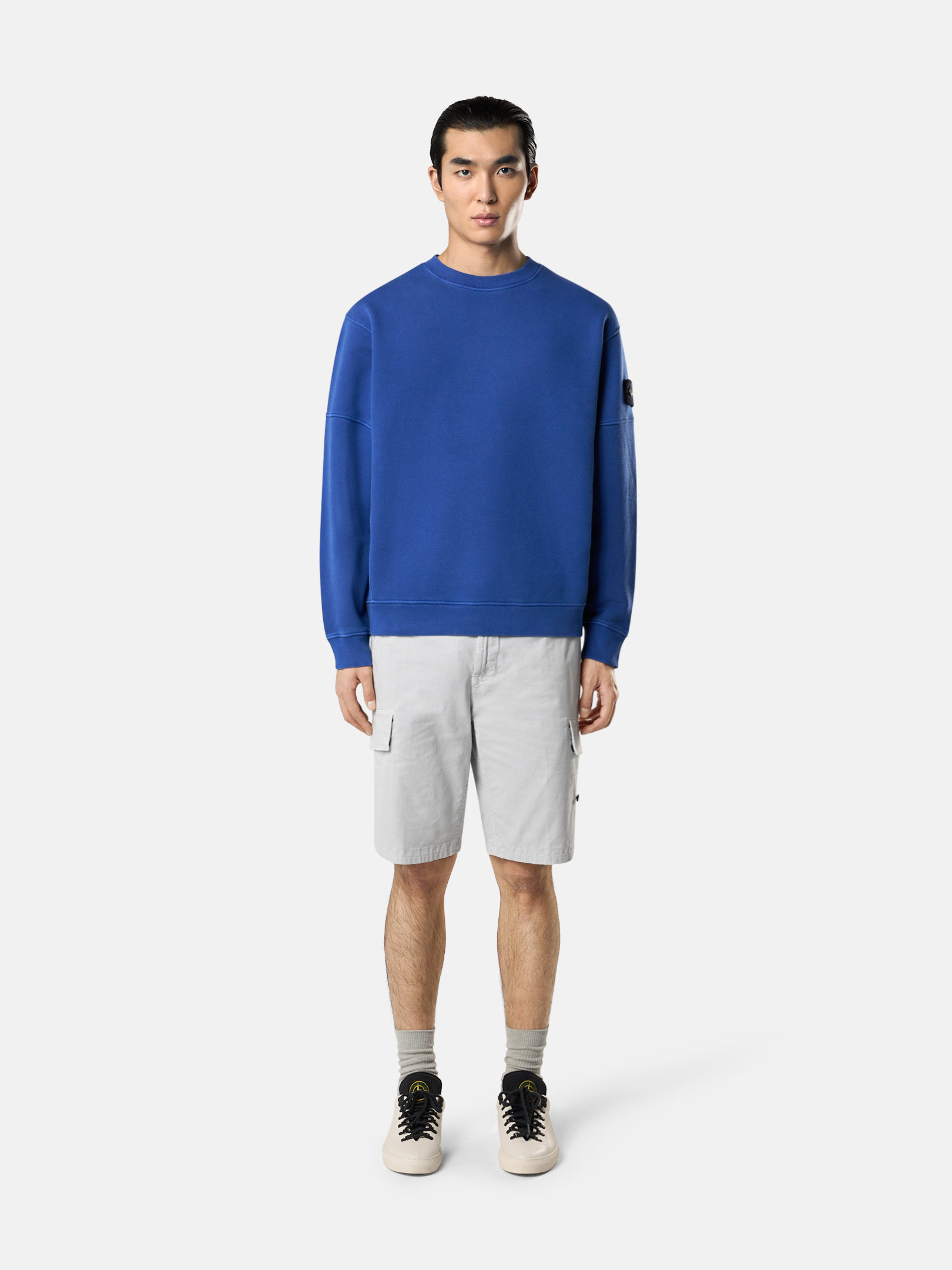スウェット・トレーナー Stone  Old Effect Sweatshirt Stone Island - Garment-Dyed Sweatshirt | HBX - Globally