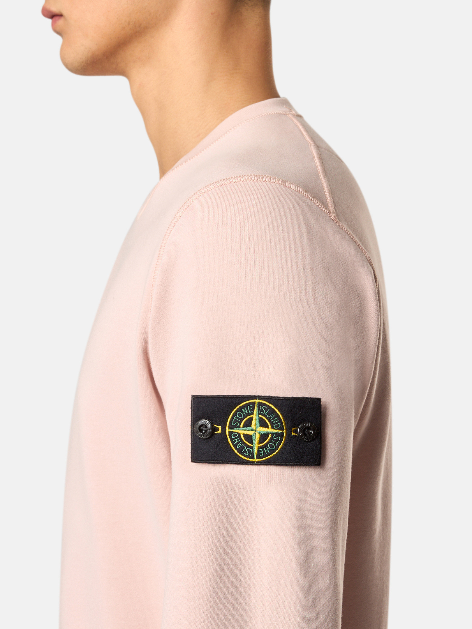 ★Stone ★6100044 ORGANIC COTTON FLEECE SWEATSHIRT★ STONE ISLAND 6100044 ORGANIC COTTON FLEECE SWEATSHIRT BLACK