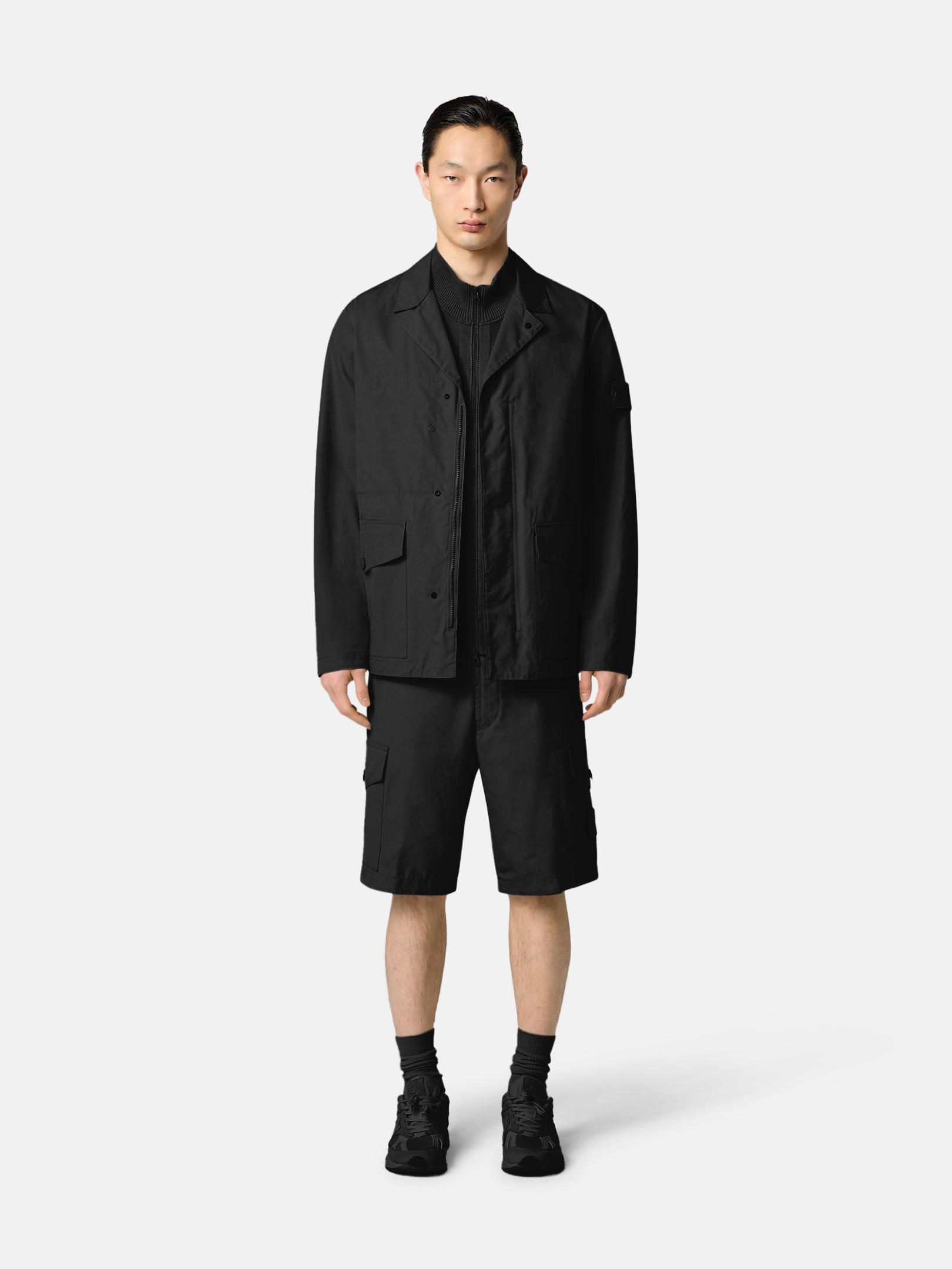 モノクロのジャケット、パンツ、ニットウェアのStone Island Ghost