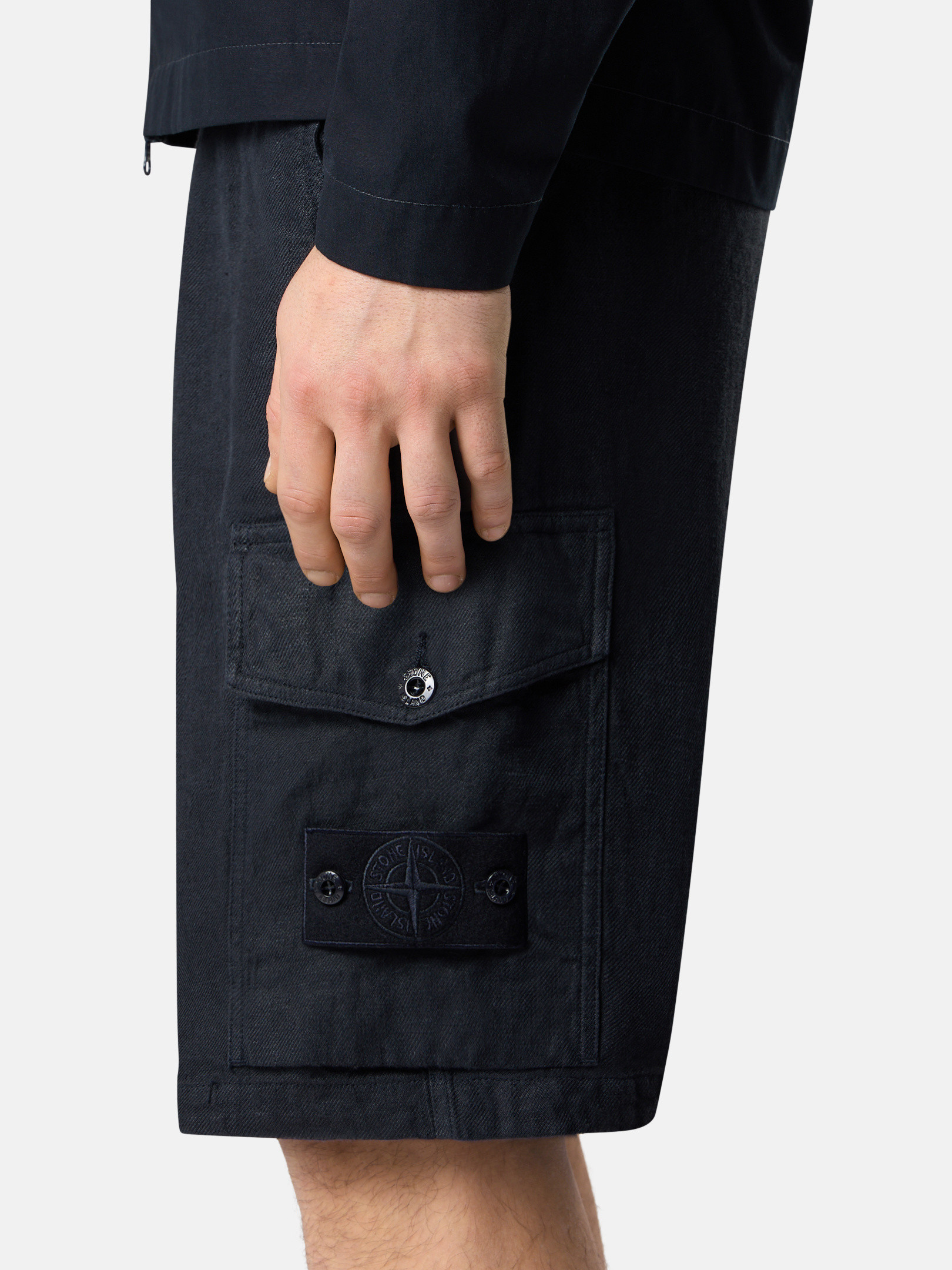 メンズバミューダ、ショート、ハーフパンツ | Stone Island