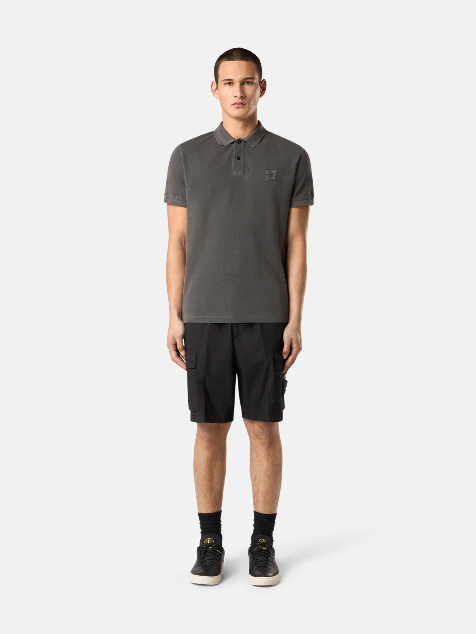 メンズバミューダ、ショート、ハーフパンツ | Stone Island