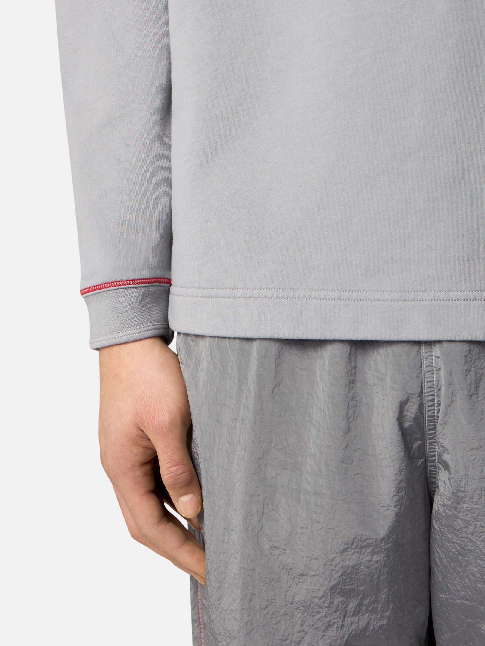 【関税&送料込】  Dove Grey Cotton Huron Sweatshi Zip hood kangaroo badge sweat - Grey Melange