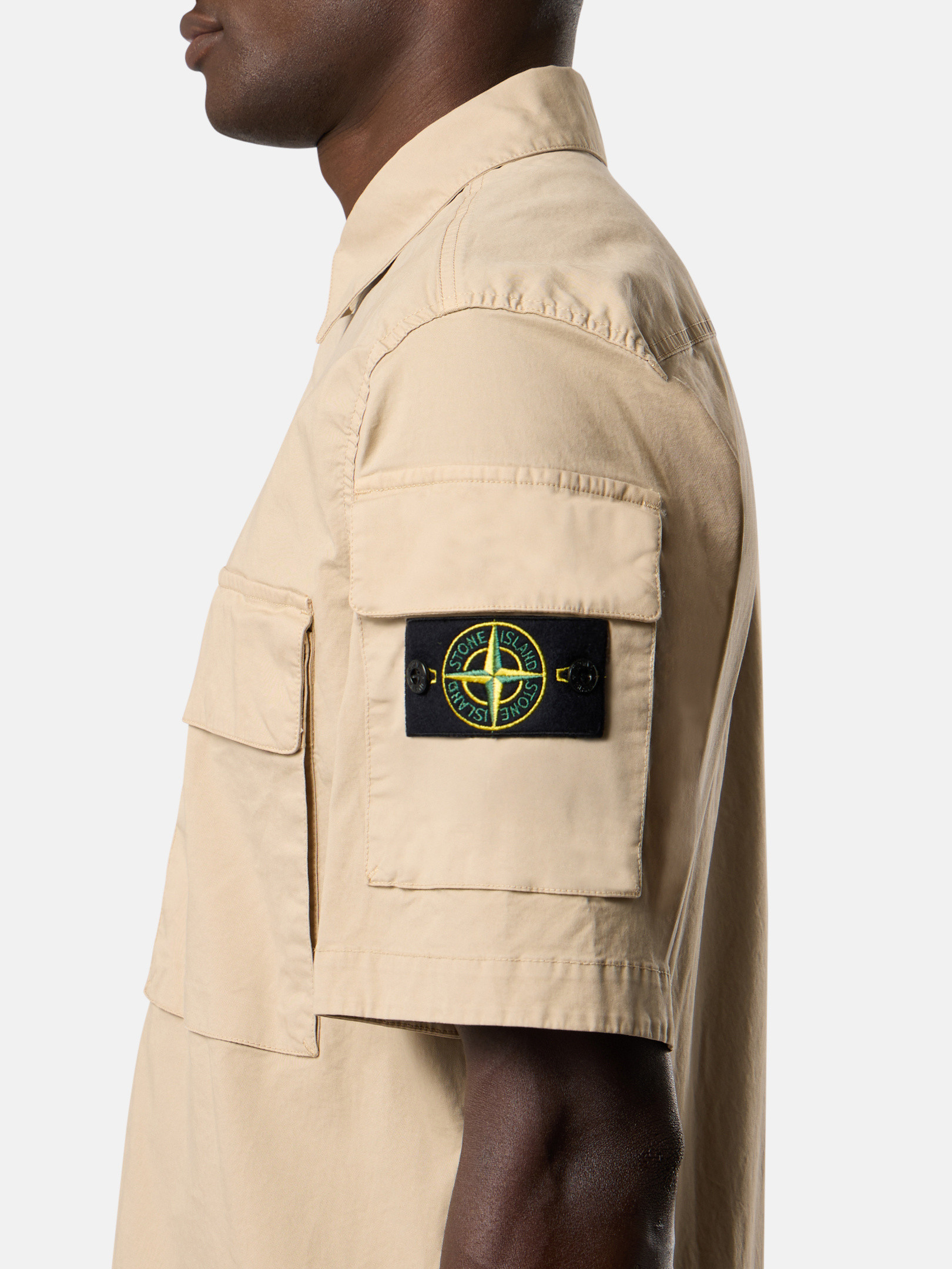 Desert Comfort-fit short-sleeve shirt with chest and sleeve