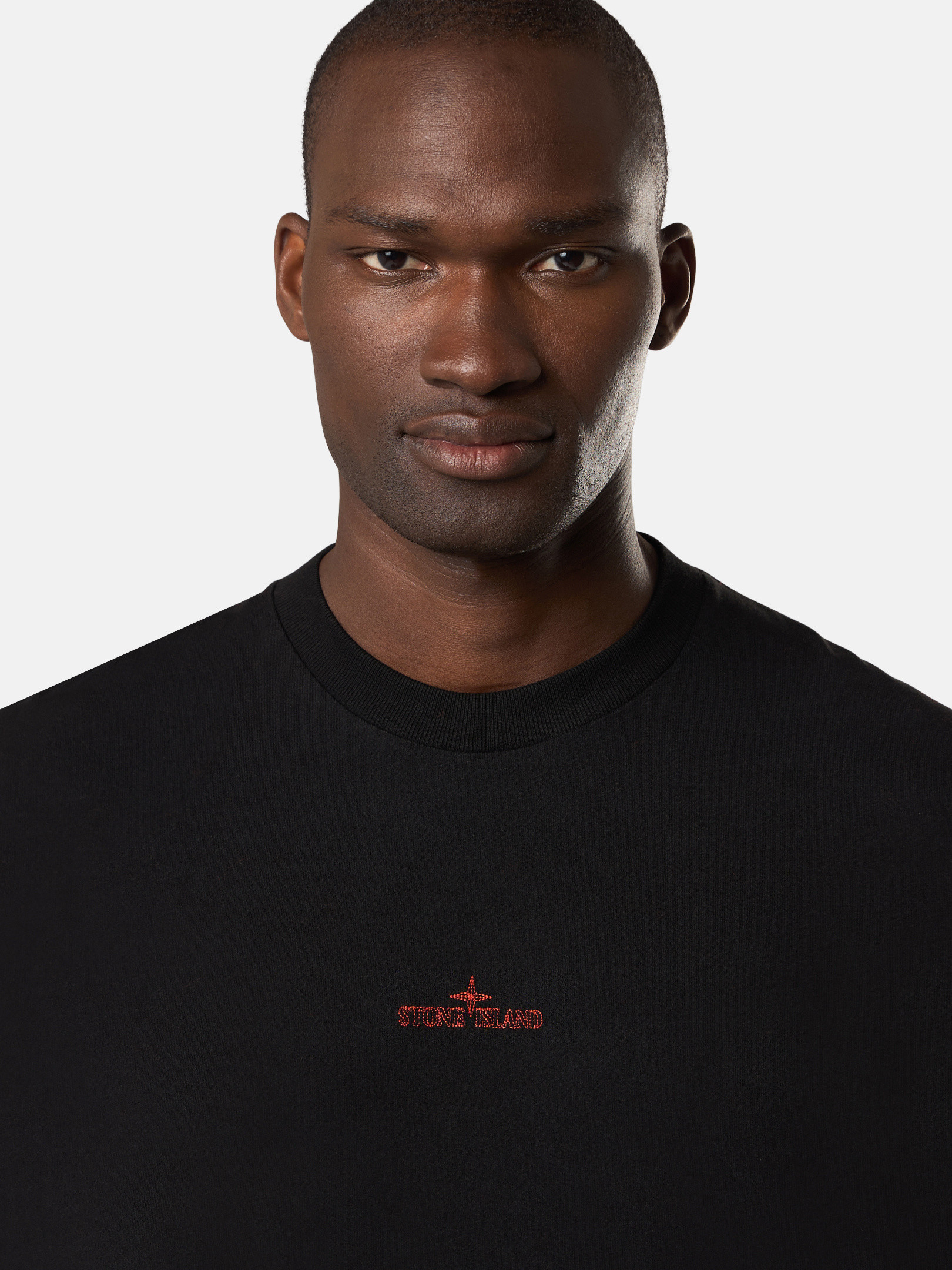 ブラック レギュラーフィット ショートスリーブ Tシャツ 'Megacity Sky