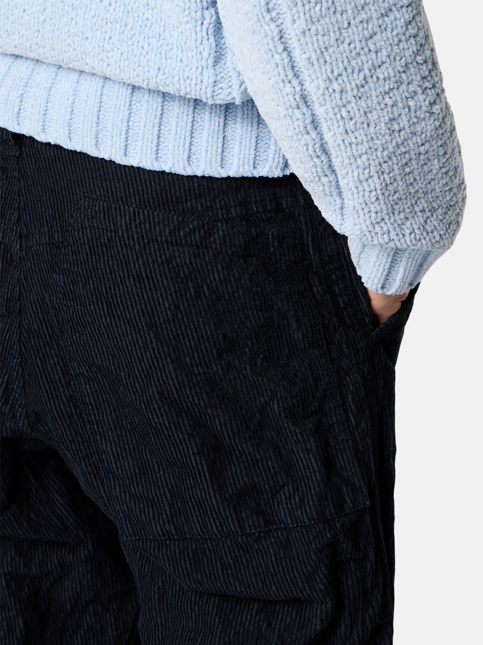 ネイビーブルー リラックスフィット パンツ ポケット付き 3100026