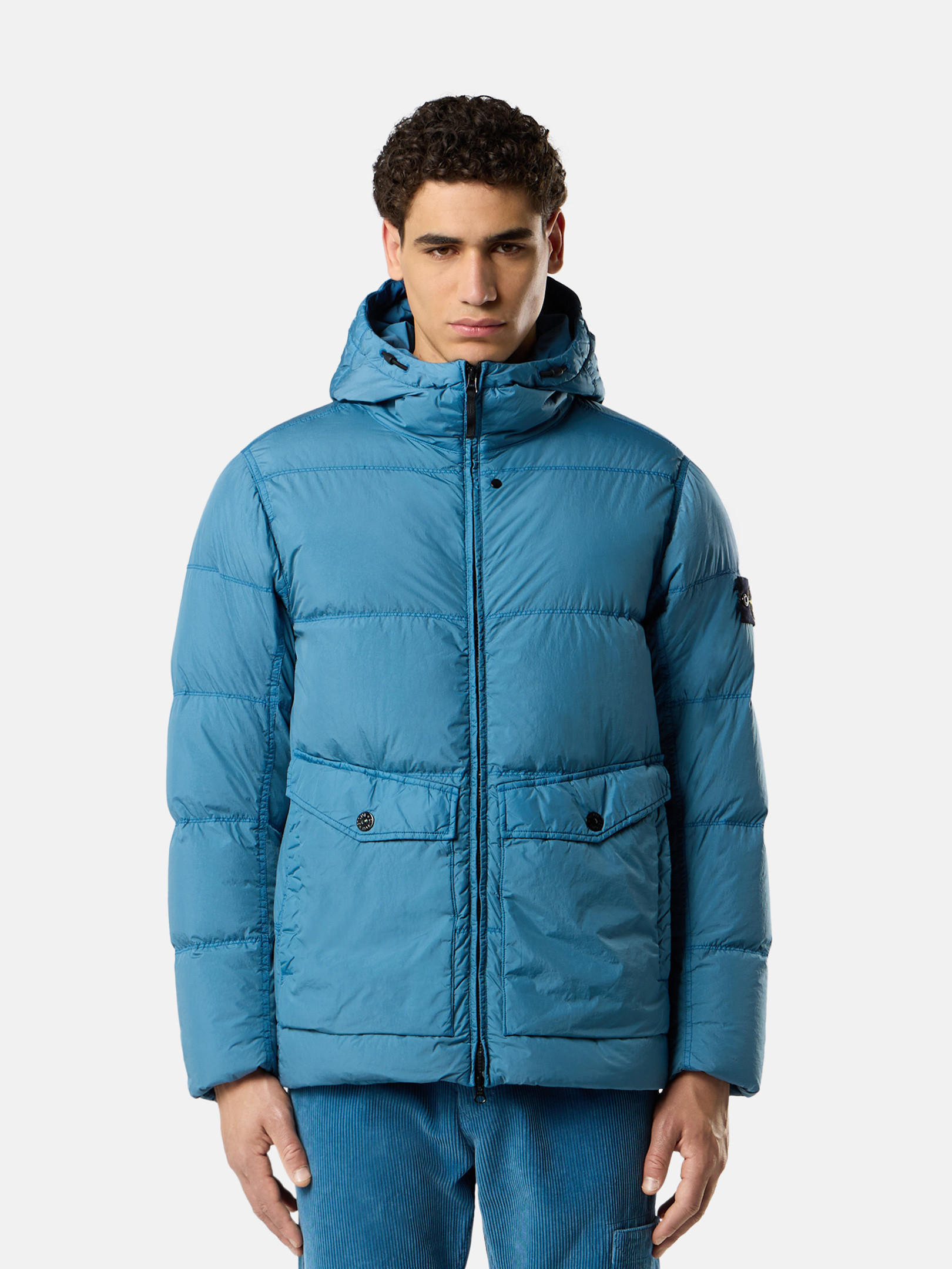 Stone Island Colour Edit：コート、シャツ、アクセサリー