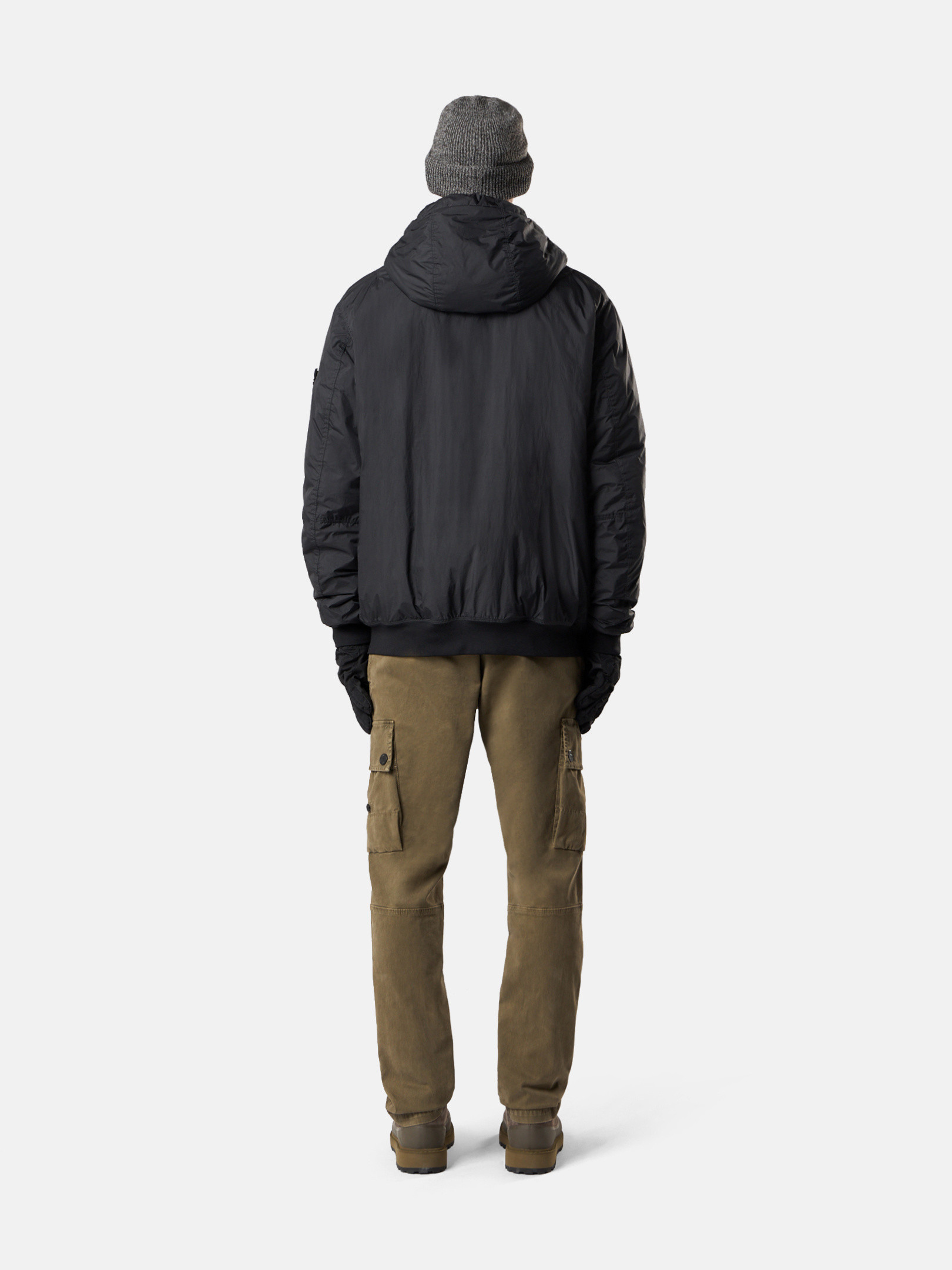 ジャケット・アウター M39 swedish snowparka black dyed Black 4100092 CRINKLE REPS R-NY Hooded jacket with wind