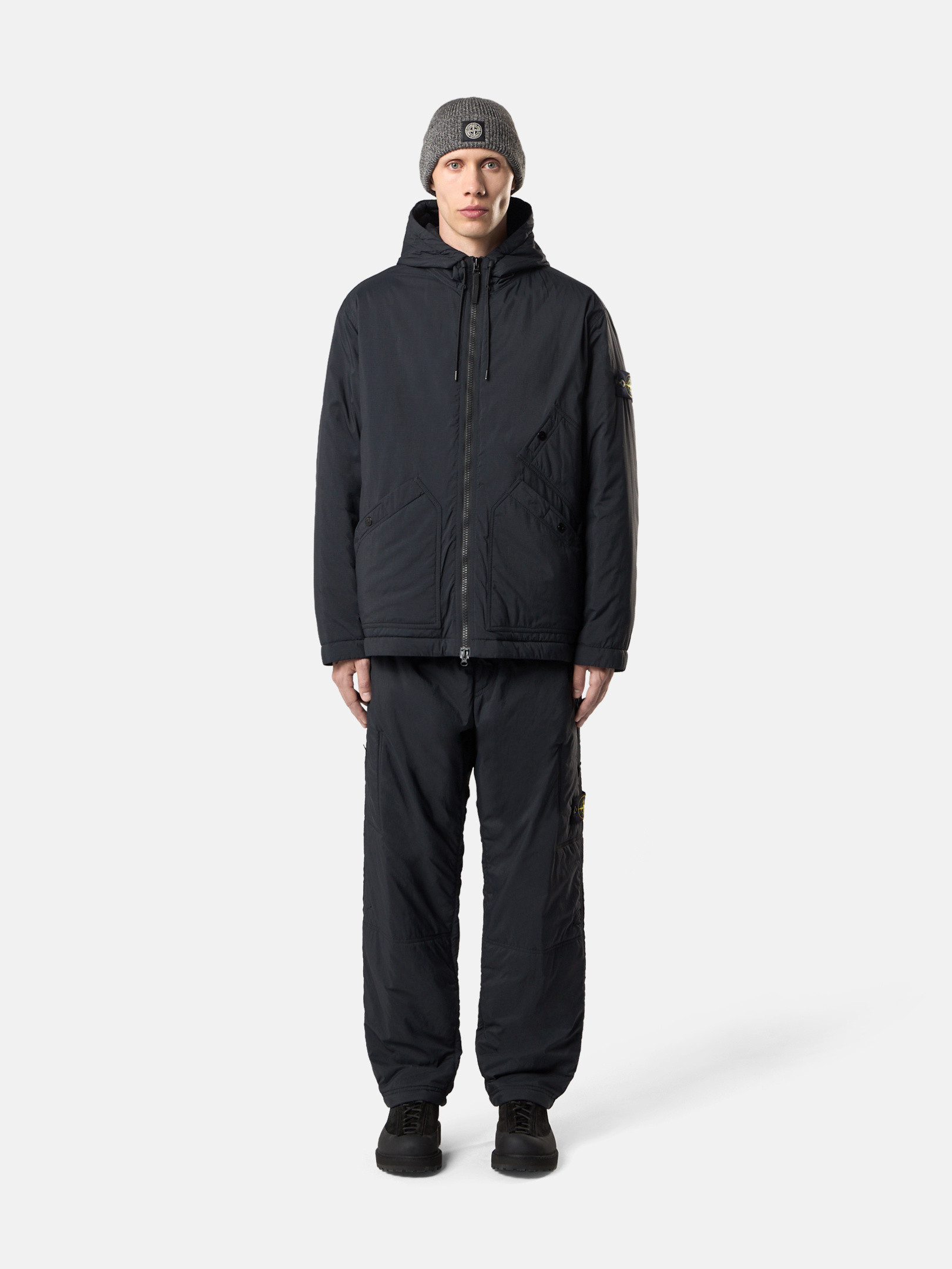 Black Padded jacket with water-repellent finish 4100018 MATT