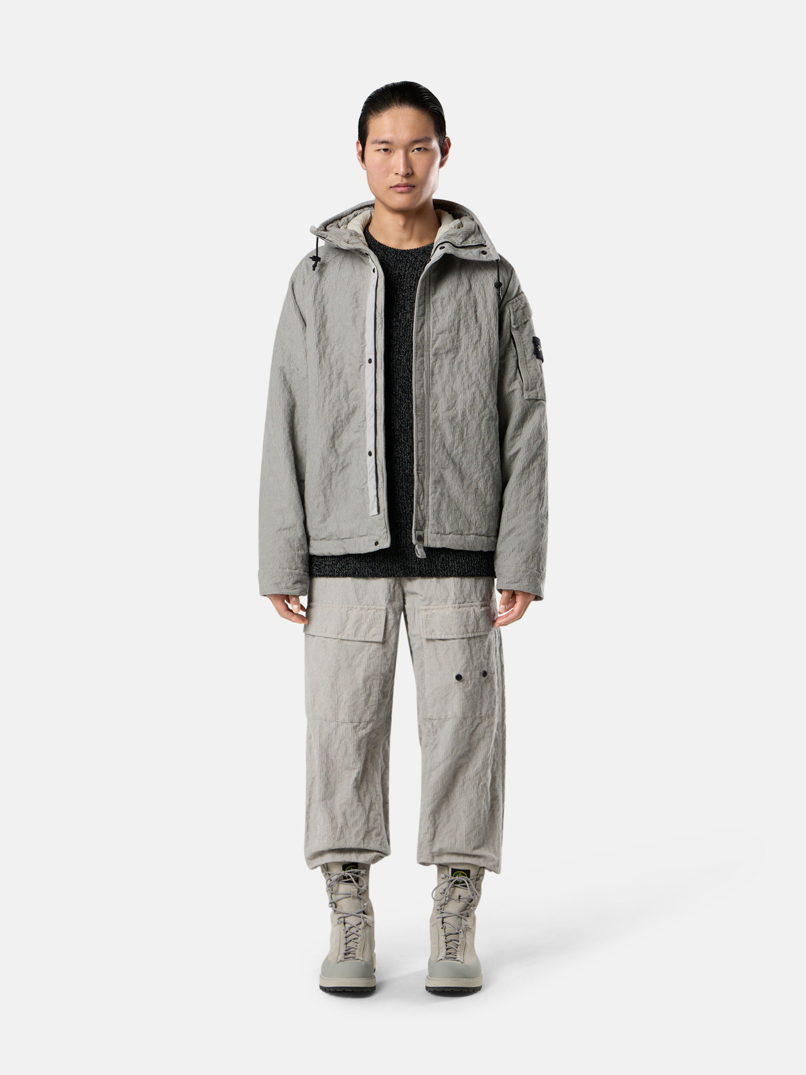 Pearl Grey Hooded jacket with anti-drop and internal padding