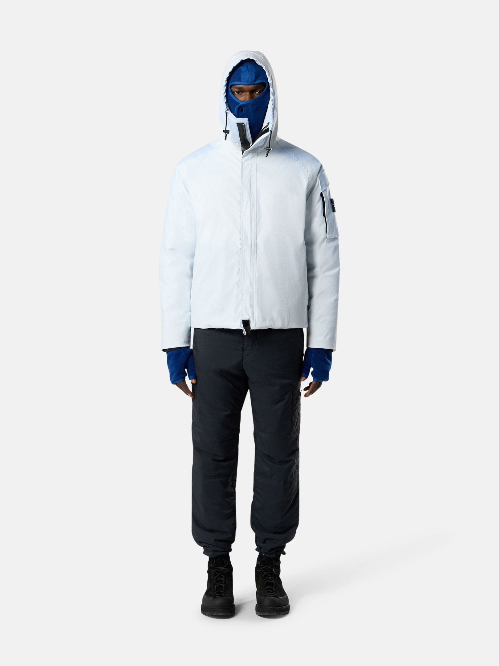 メンズ向けコートやジャケットなどアウターウェア | Stone Island