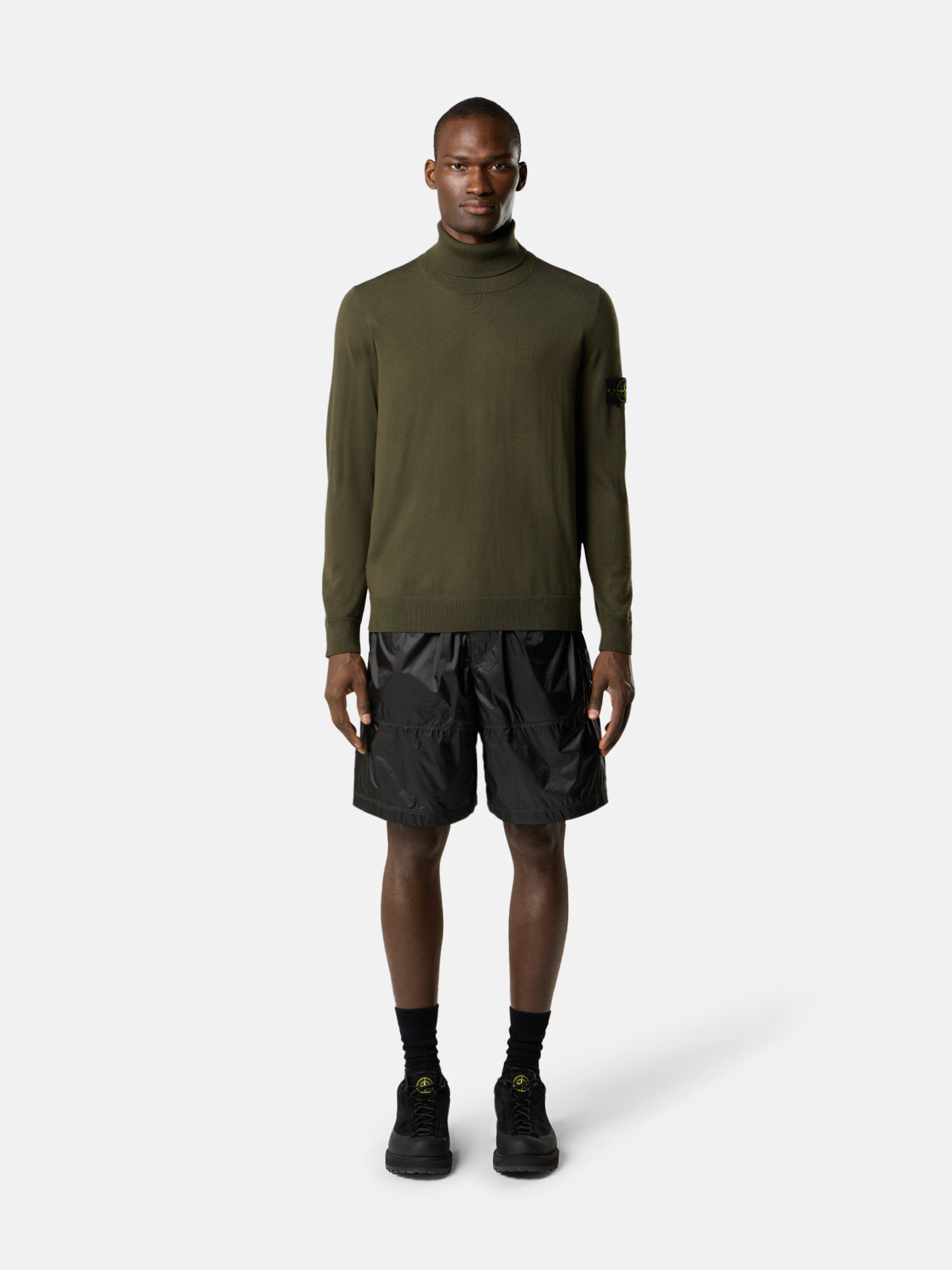 Knitwear for men: cardigans, jumpers, knits | Stone Island CA