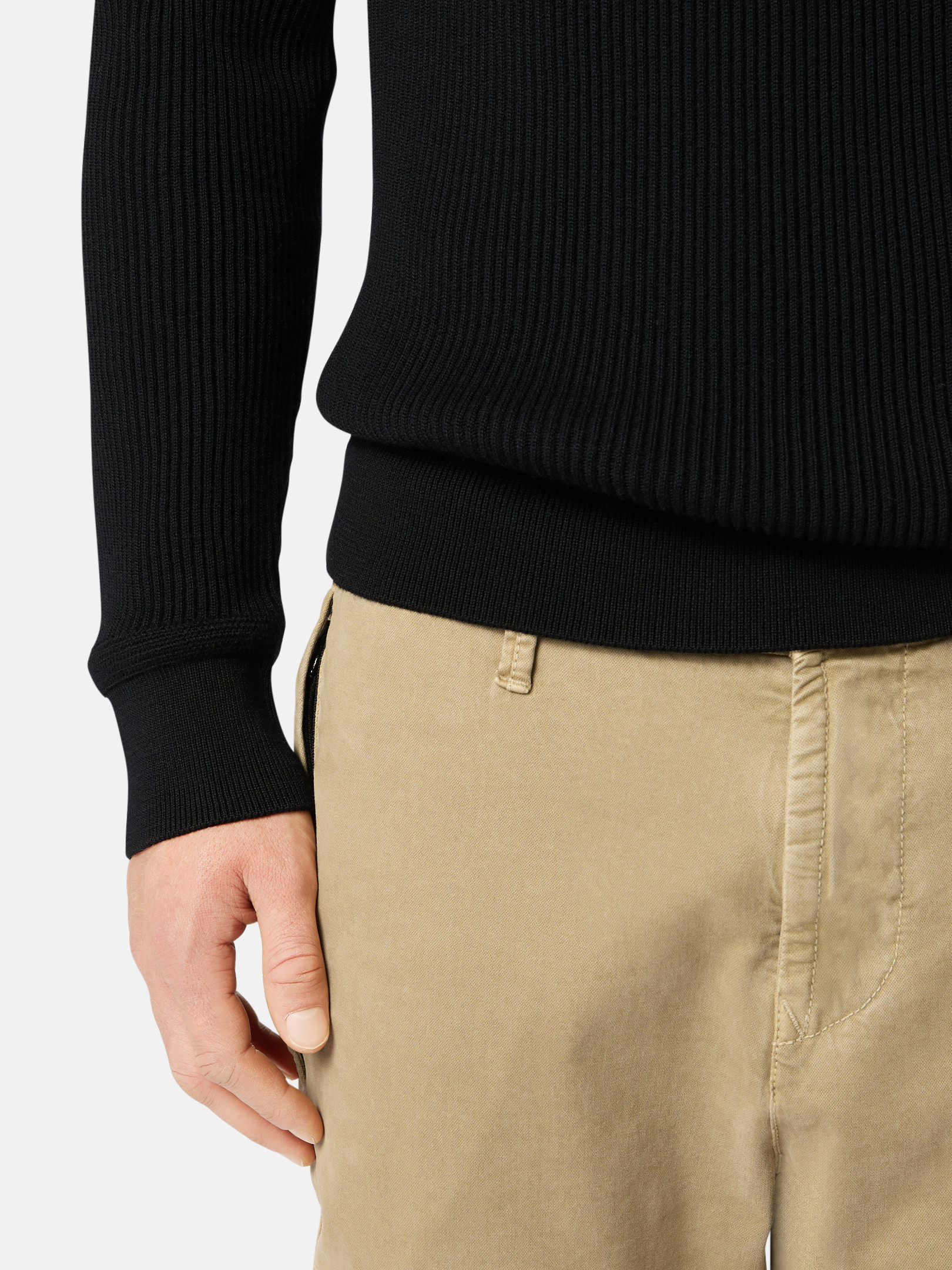 Black Crewneck sweater with ribbed trims 5100053 FULL RIB RWS WOOL
