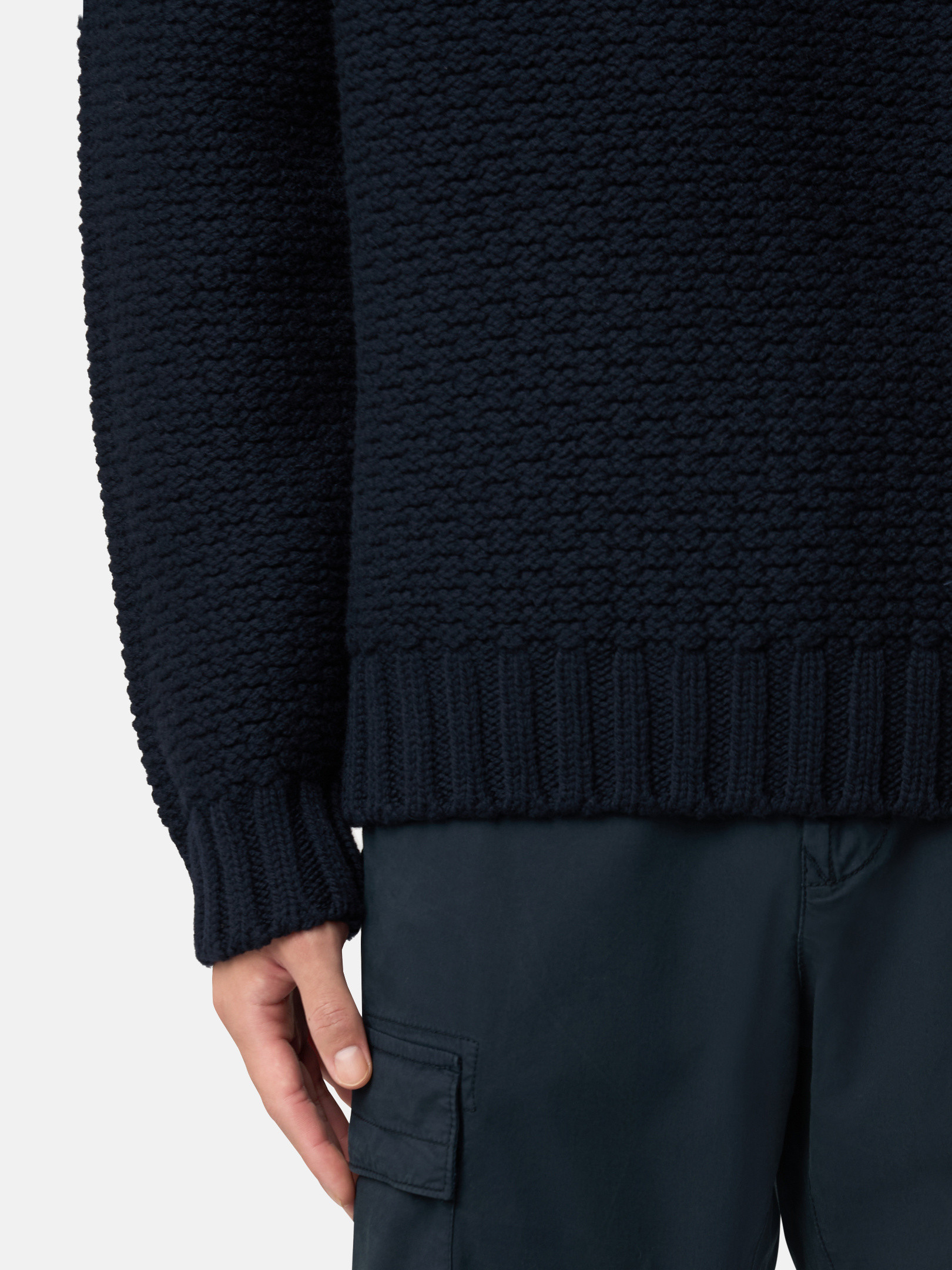 Navy Blue Mock neck sweater with wide ribbed trims 5100054