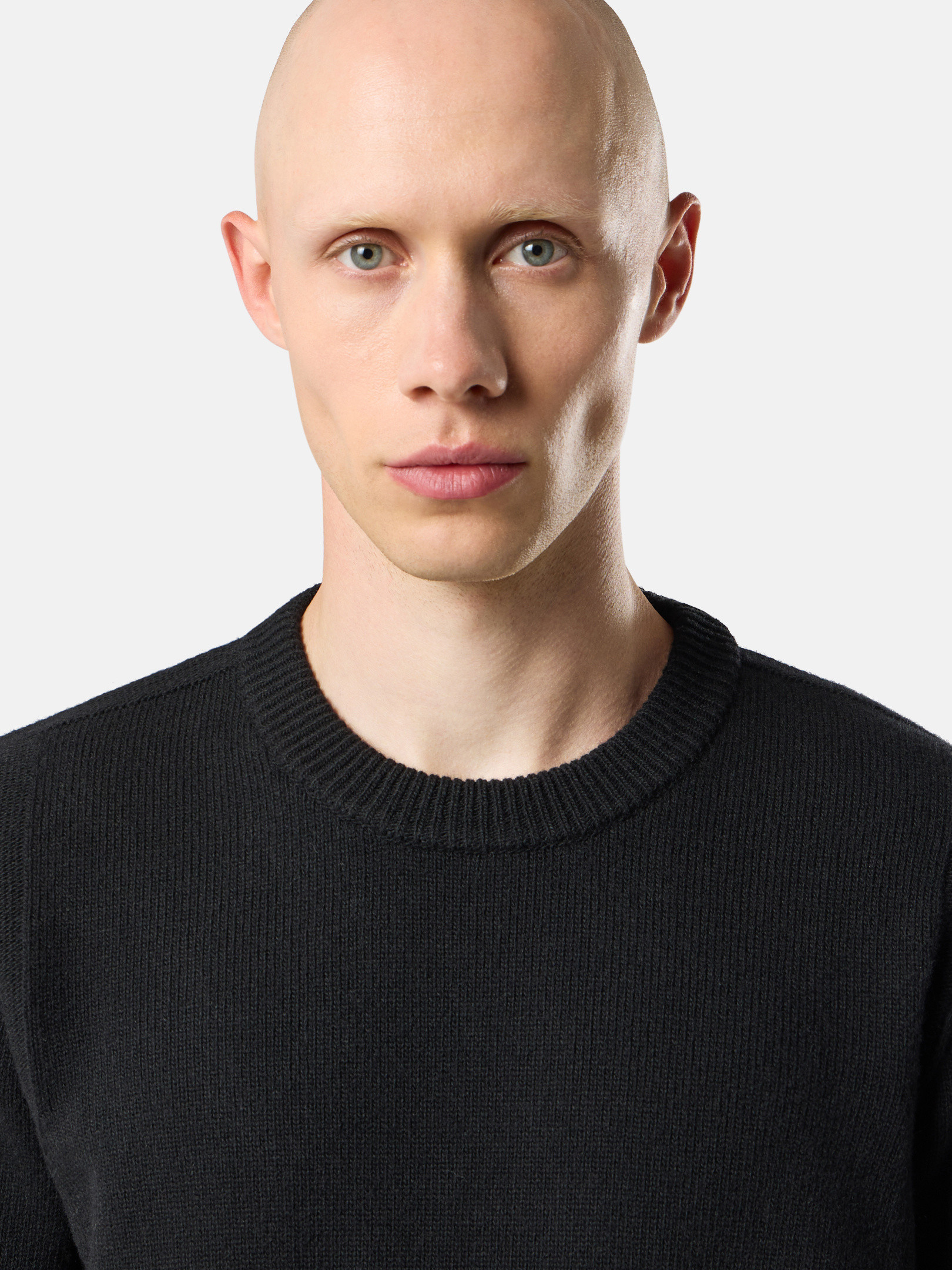 ニット・セーター STONE  KNITWEAR (5100072A3 V0029) Black Crewneck sweater with reverse stitch details 5100072