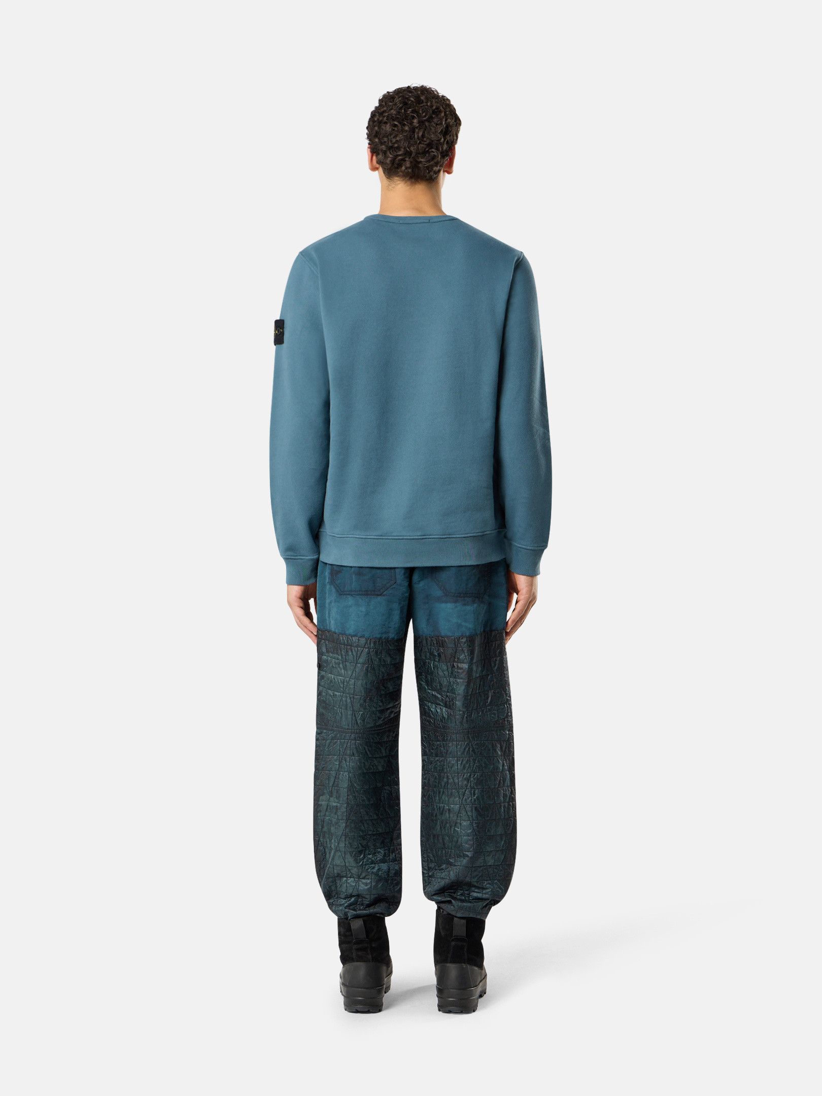 STONE ●ストーンアイランド ジュニア＜スウェット＞M1464m STONE ○ストーンアイランド ジュニア＜スウェット＞M1464m