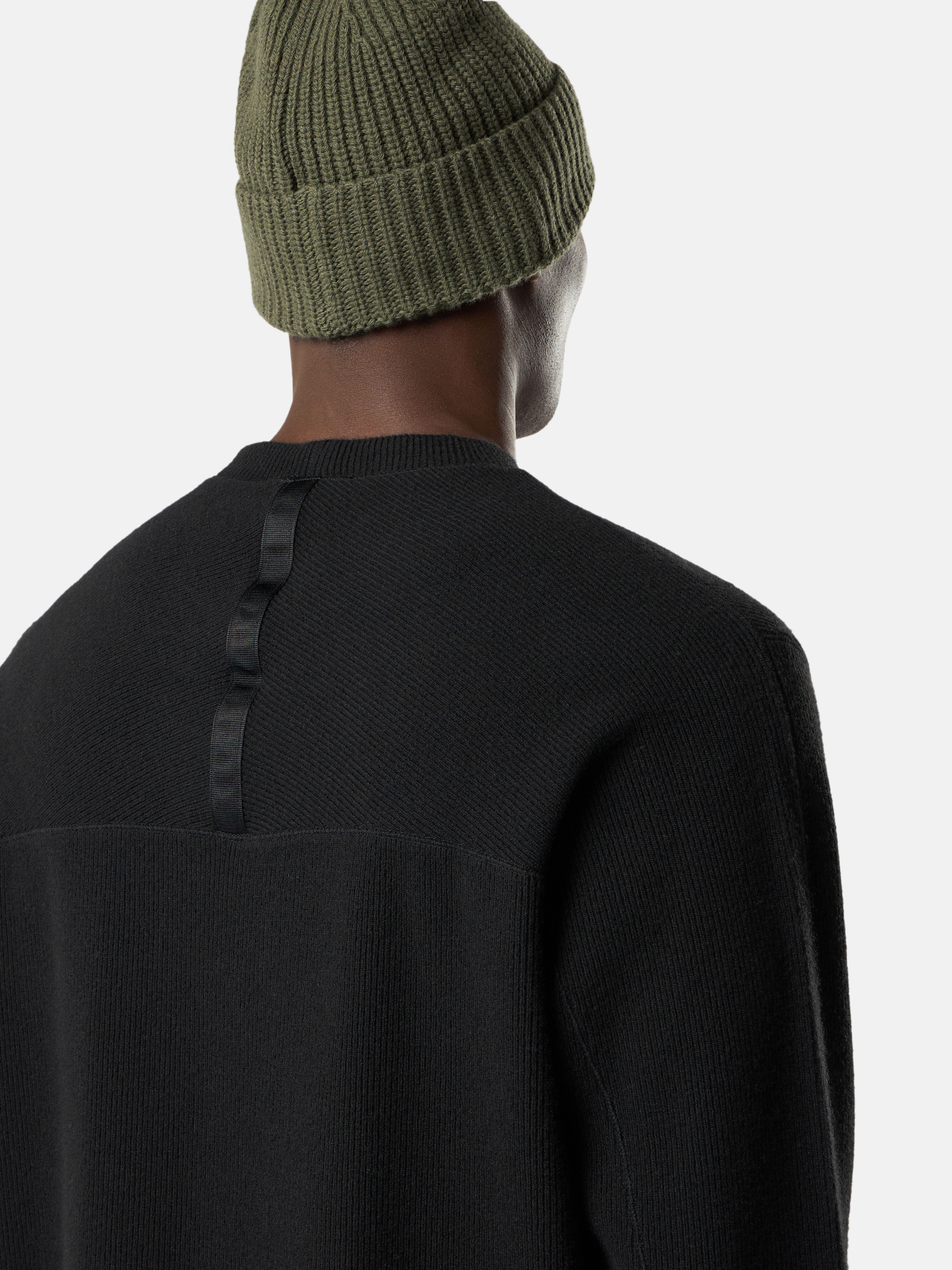 Black Comfort-fit crewneck sweatshirt with back yoke detail