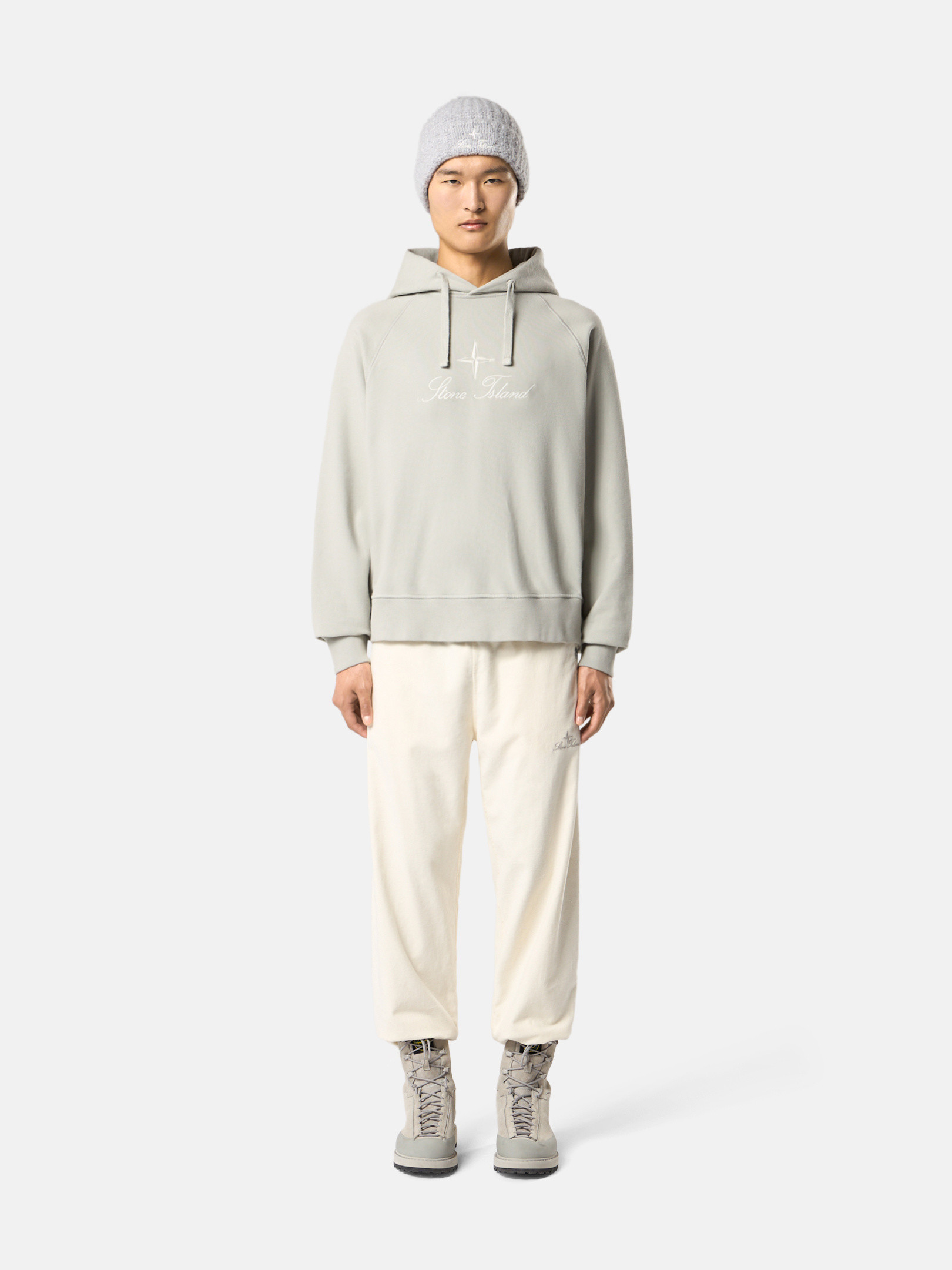 パールグレー オーバーサイズフィット ラグランスリーブ スウェット