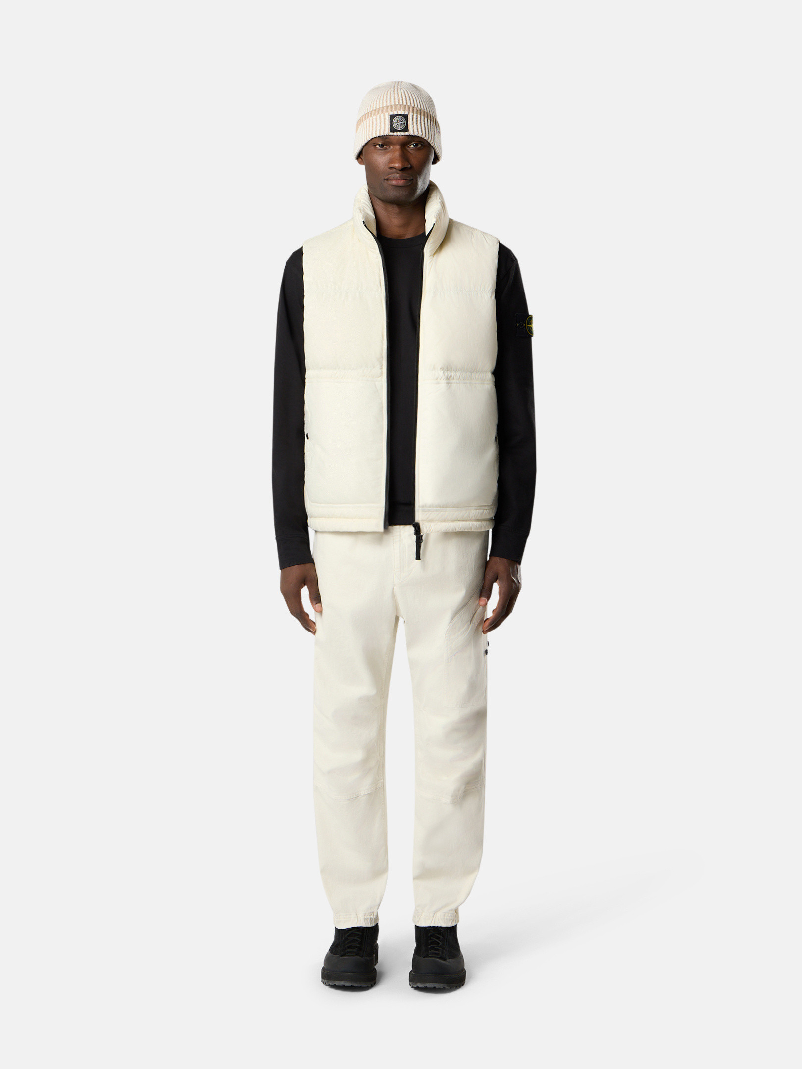 Stone  CREWNECK SWEAT ブラック　サイズM Stone Island Zip Pocket Crewneck Sweatshirt Black – Garmz Factory