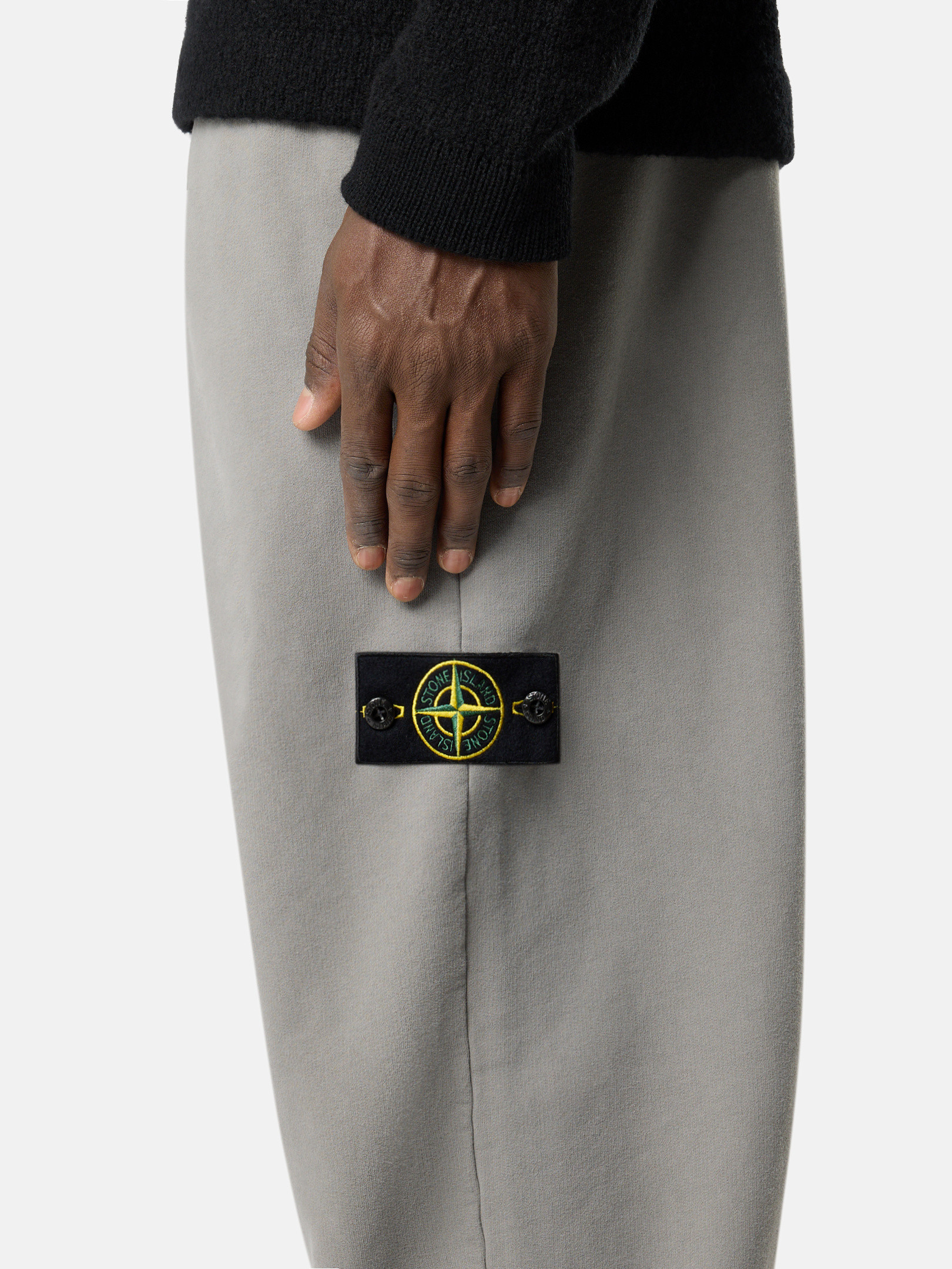 セメント リラックスフィット ジョガーパンツ ポケット＆伸縮性カフス