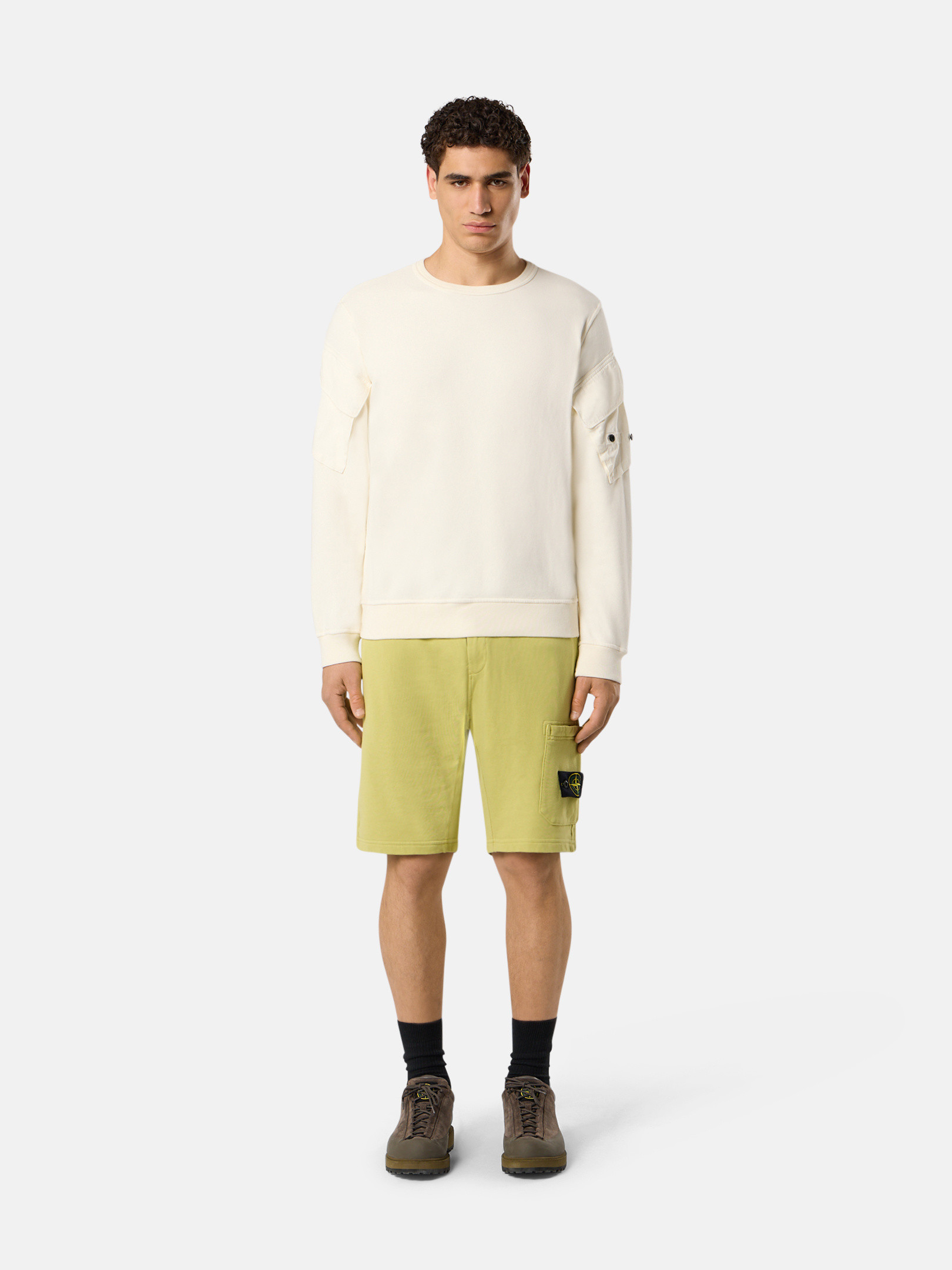 スウェットバミューダ、ショート、ハーフパンツ | Stone Island