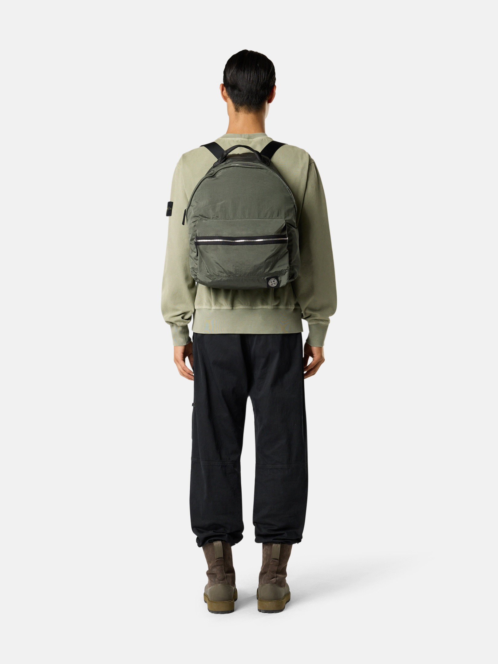 アジャスタブルとワンショルダーのバックパック | Stone Island