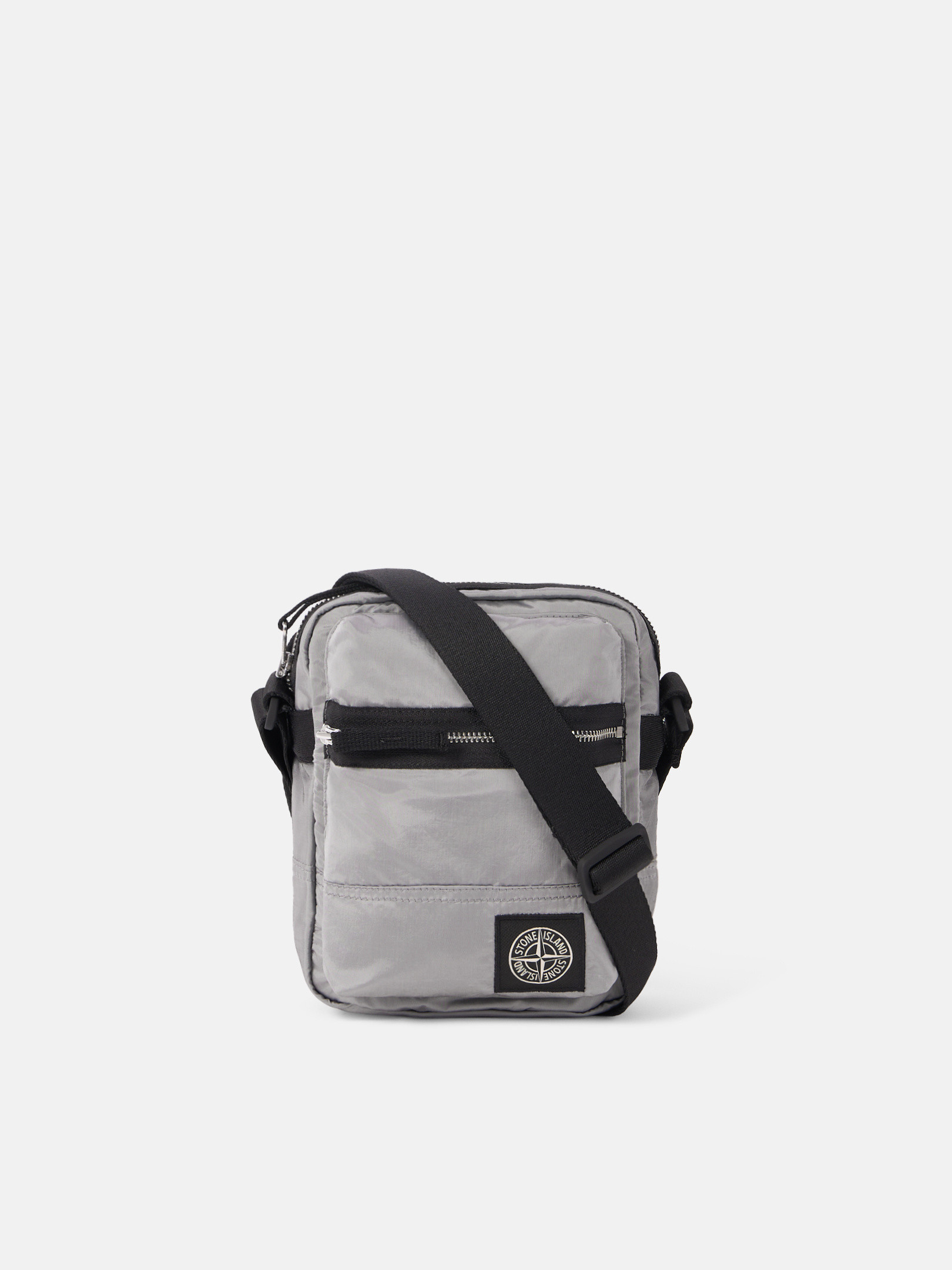 関税負担なし☆STONE  NYLON L IN ECONYLポーチバッグ ムスクグリーン ポーチバッグ ポケット付き ファスナー開閉