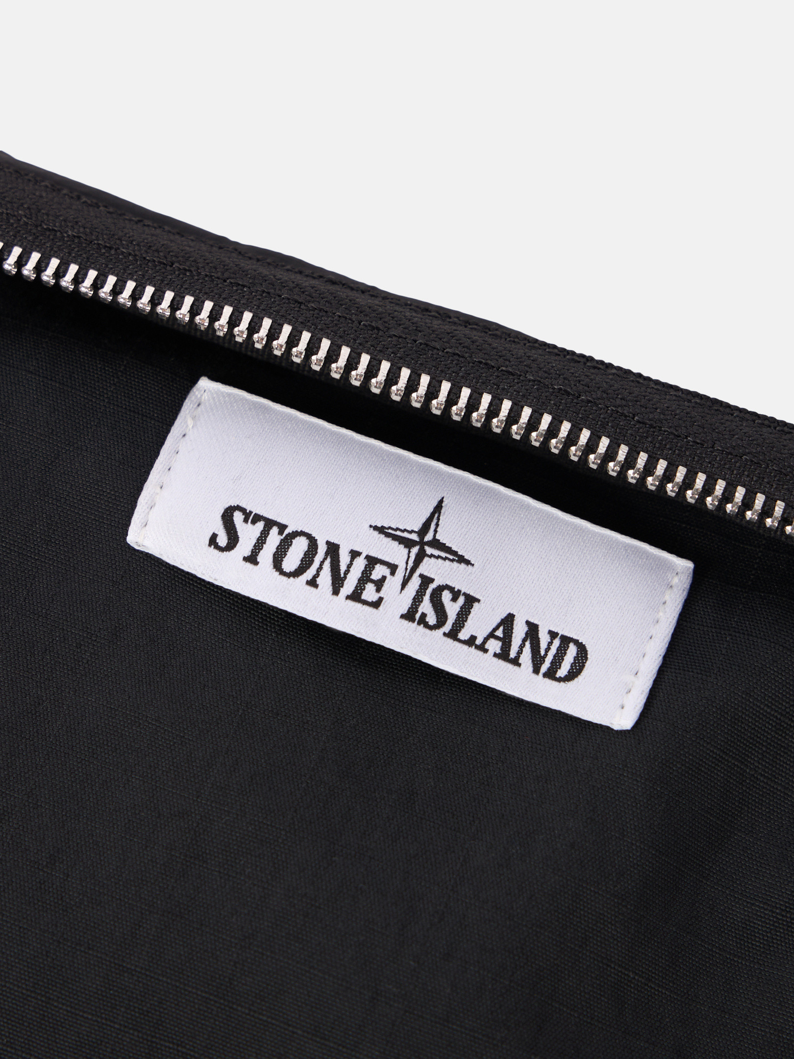 ブラック ベルトバッグ ファスナーポケット＆リップストップ