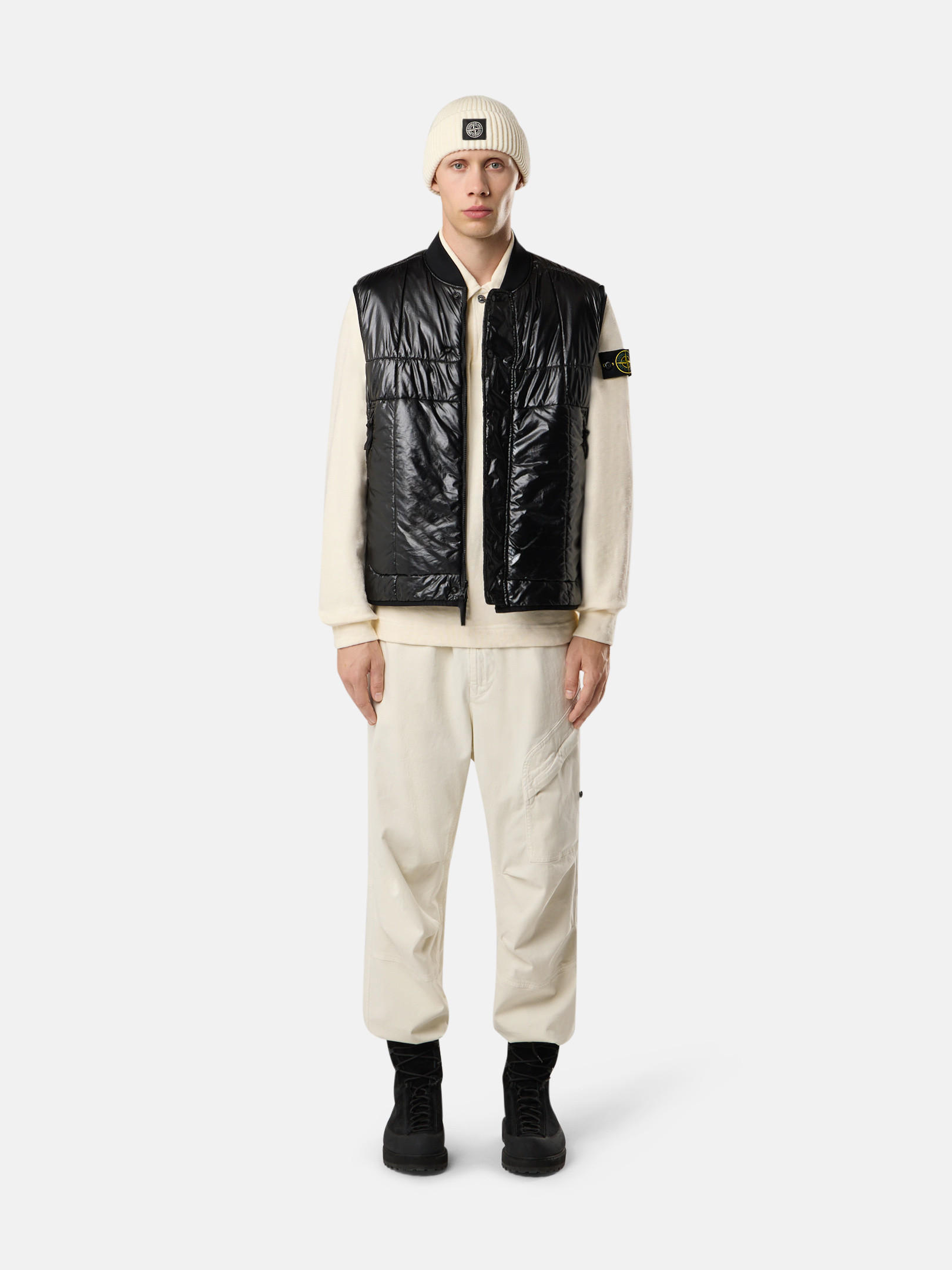 メンズ向けコートやジャケットなどアウターウェア | Stone Island