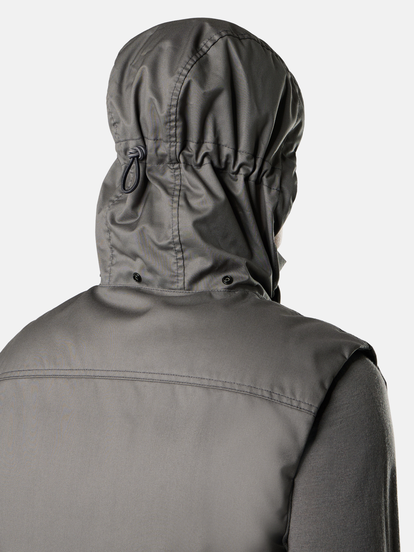 Light vests and down vests for men | Stone Island