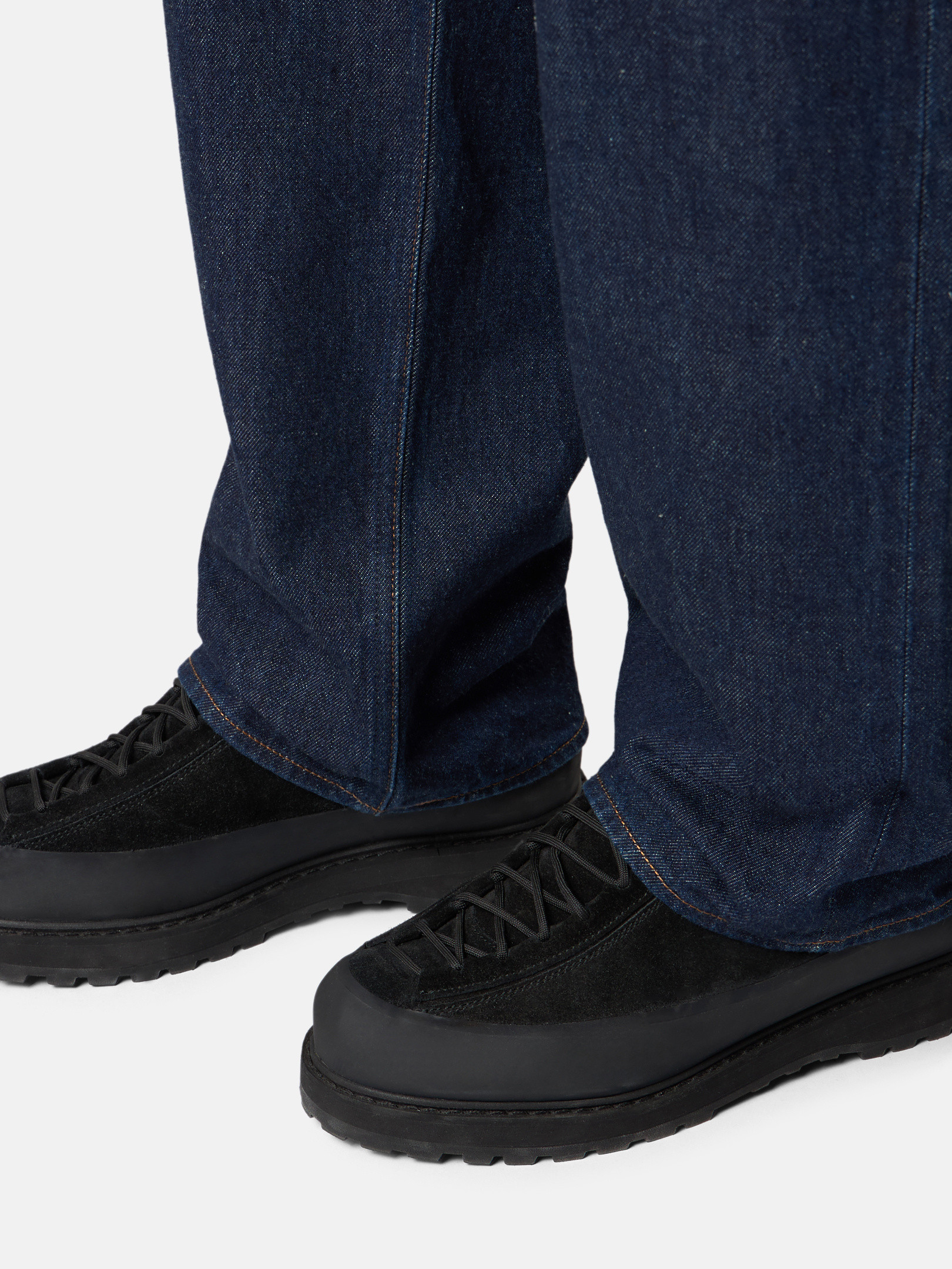 Blue Rinse Loose-fit five-pocket jeans with rinsed finish J100006