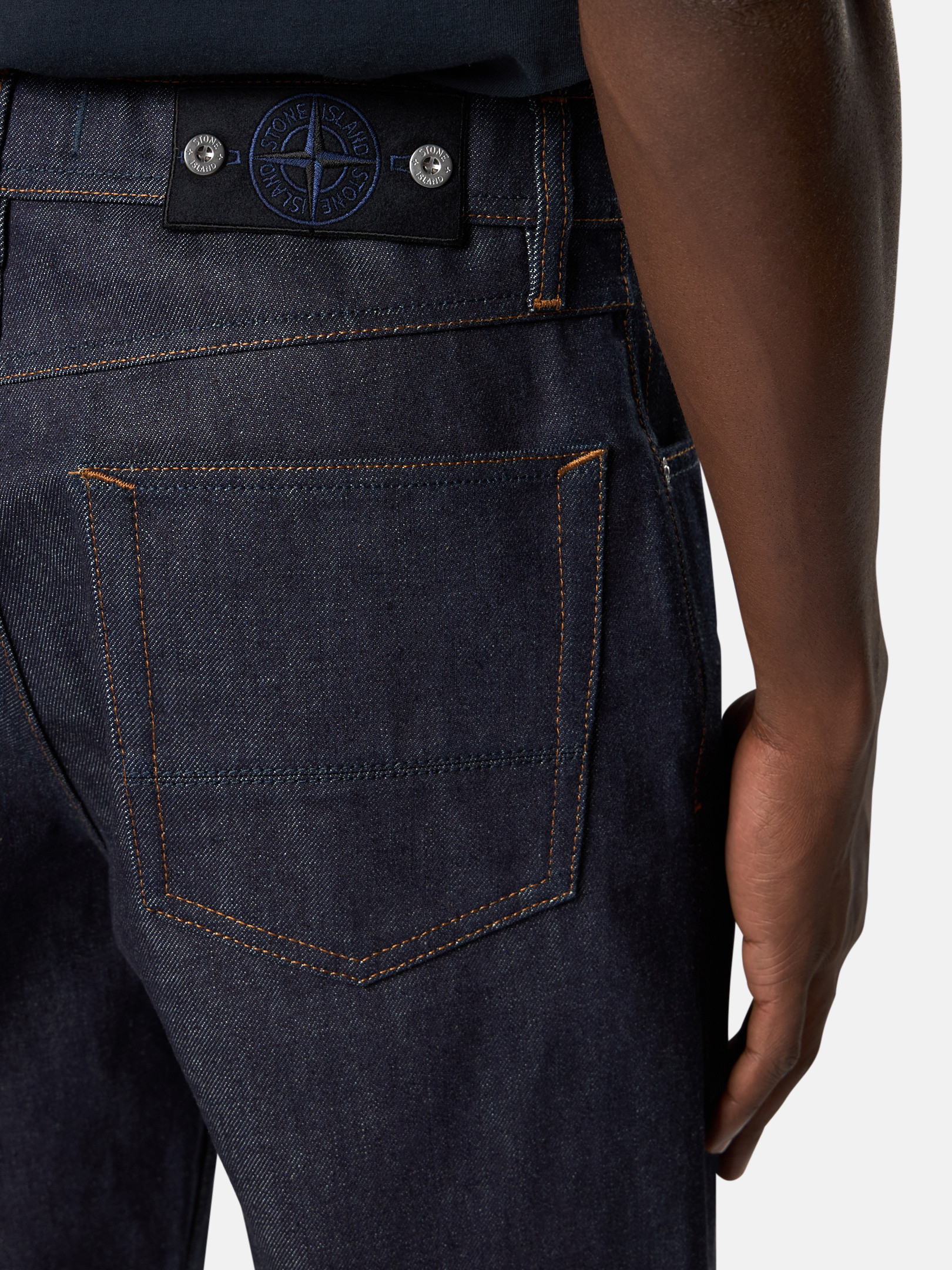 ブルーロウ リラックスフィット ファイブポケット ジーンズ J100006