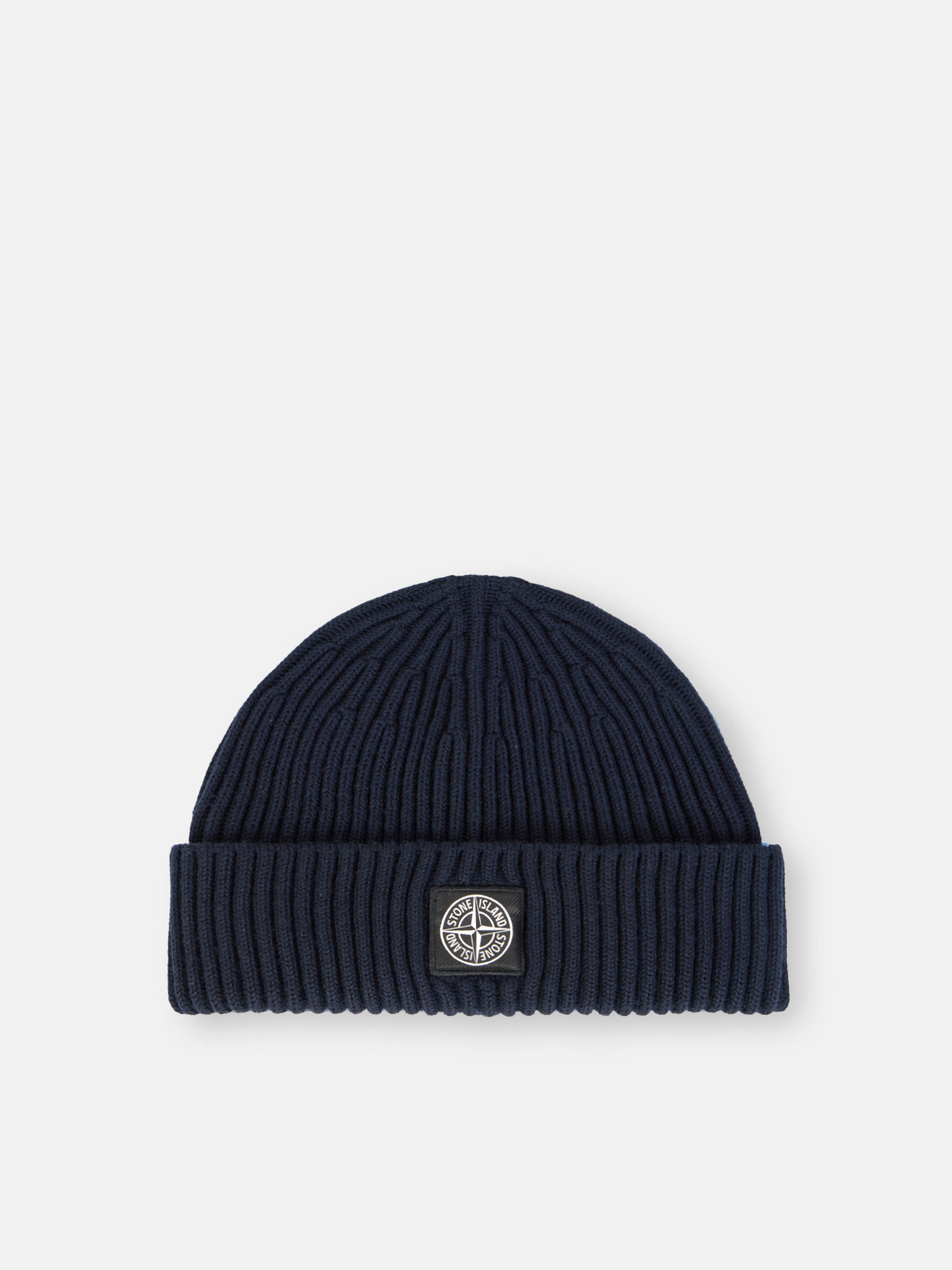 Men's beanies with logo patch | Stone Island
