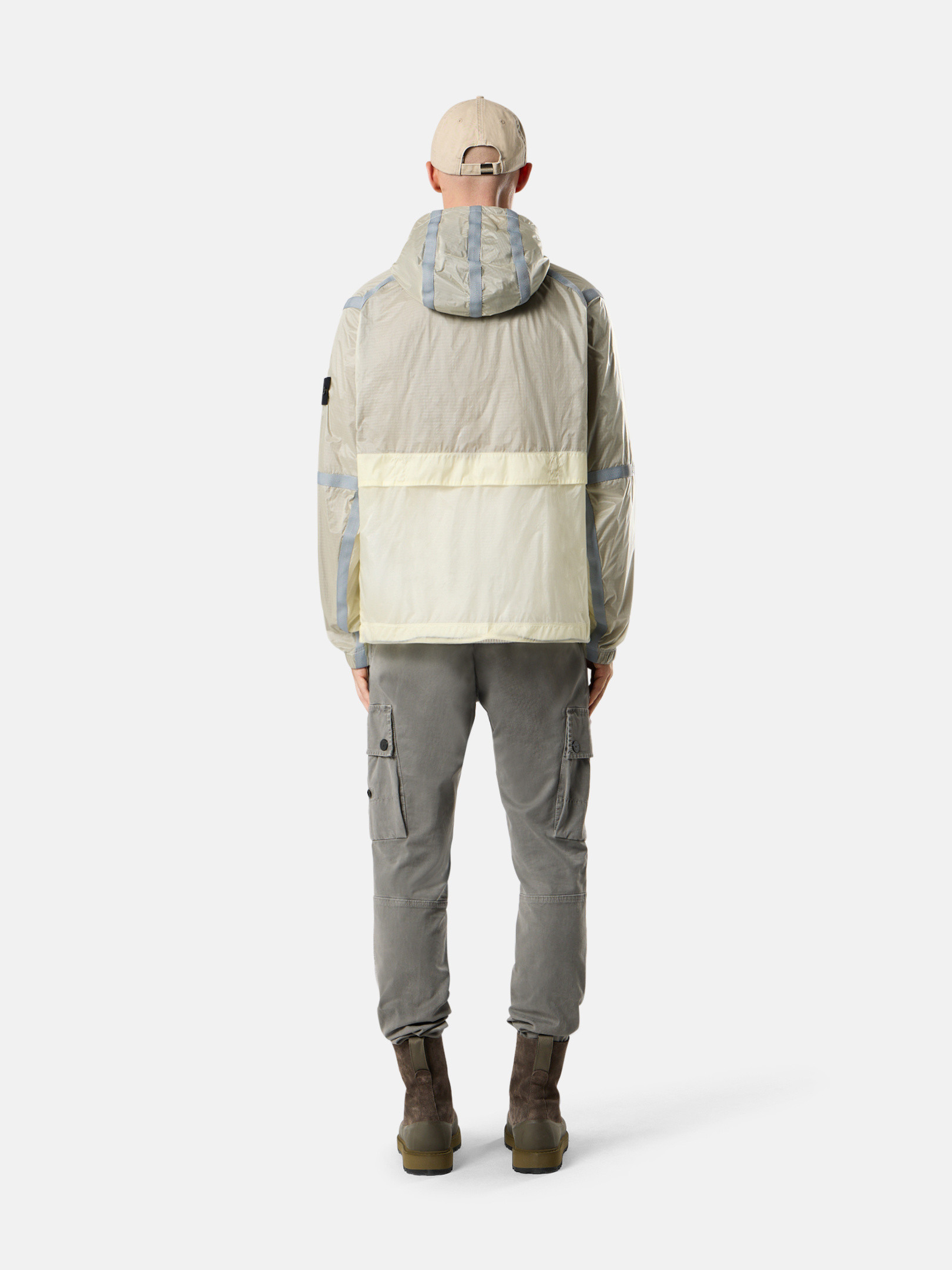 Ivory Q100008 RIPSTOP LIGHT HT NYLON Light hooded jacket