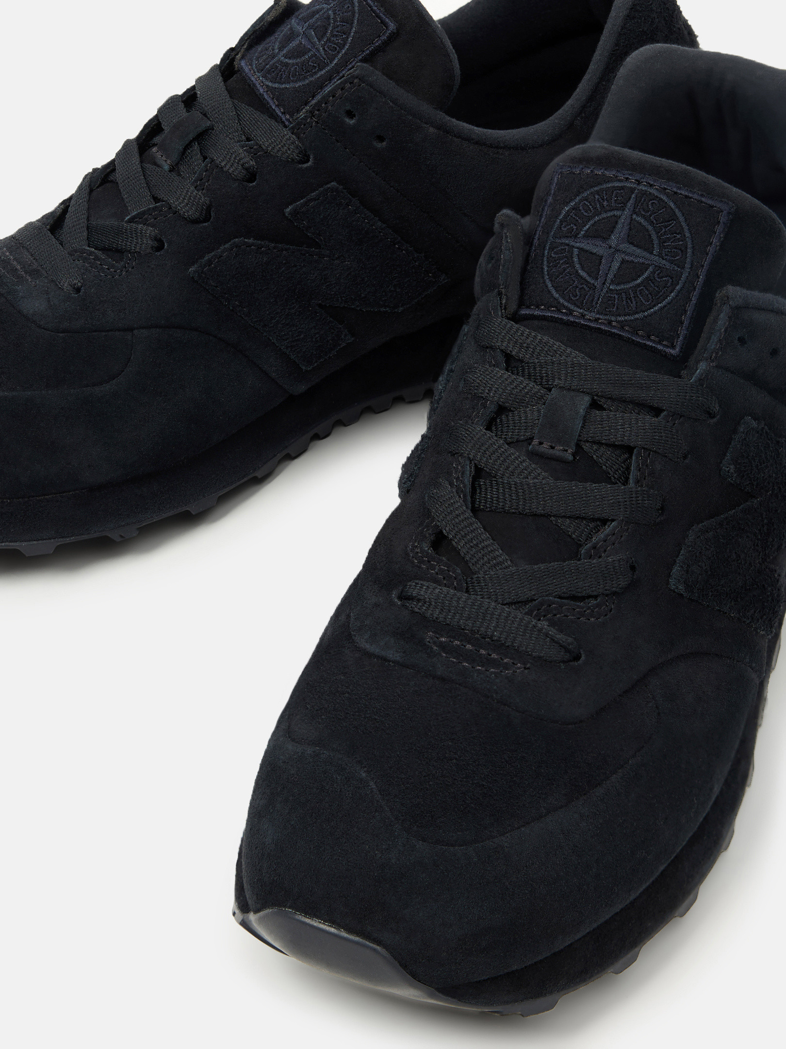 Navy Blue Low-top sneaker with suede construction STONE