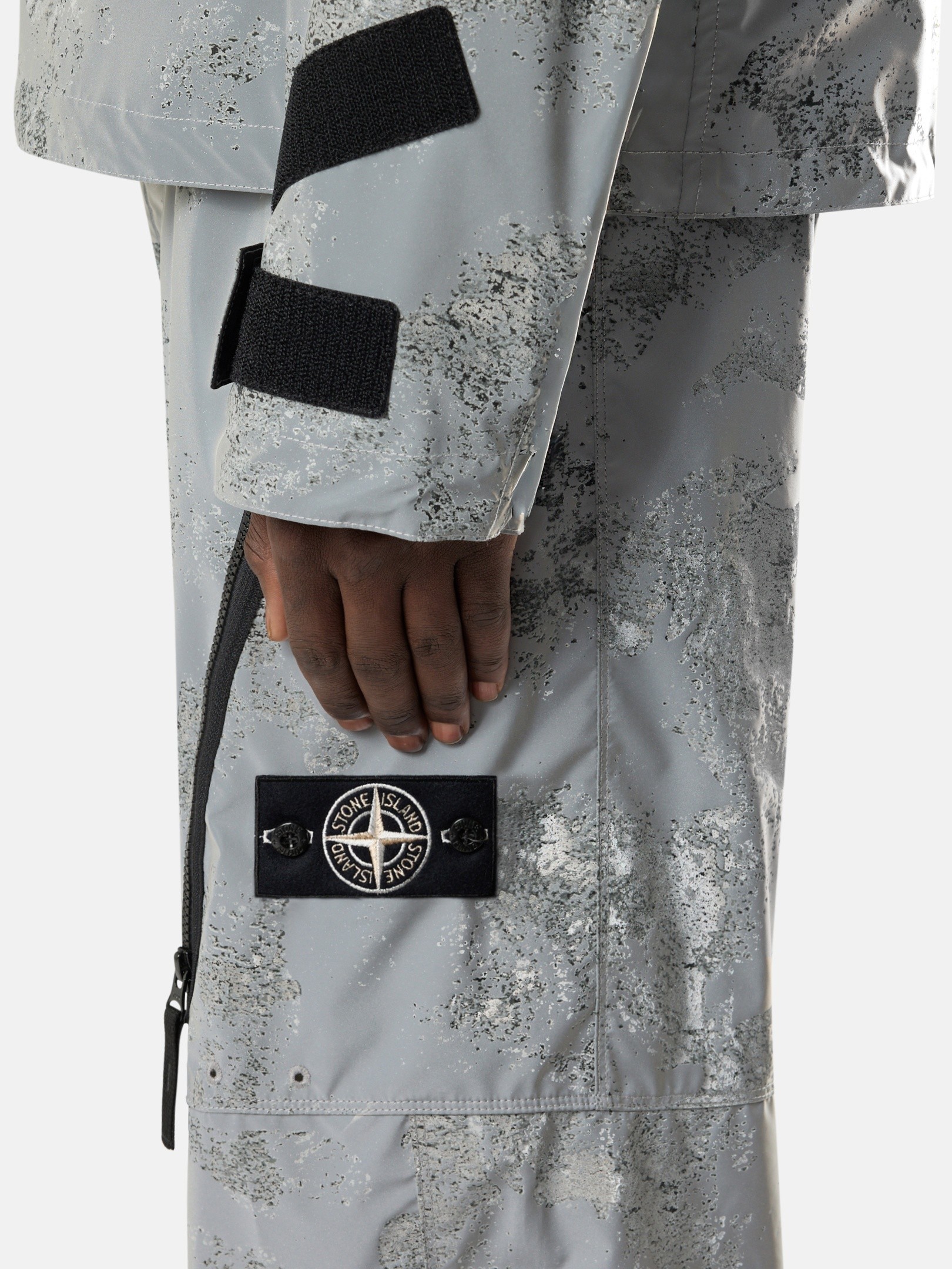 Grey Loose-fit pants with double zipper pockets 3100001 PLATED