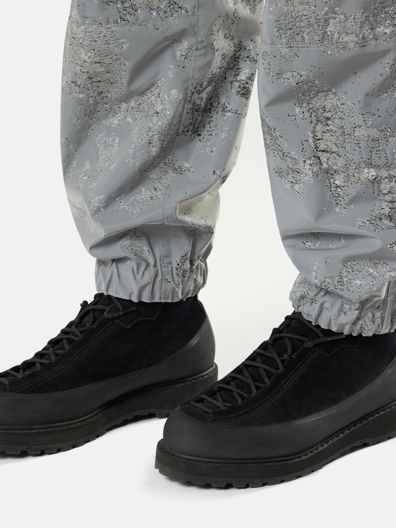 Grey Loose-fit pants with double zipper pockets 3100001 PLATED