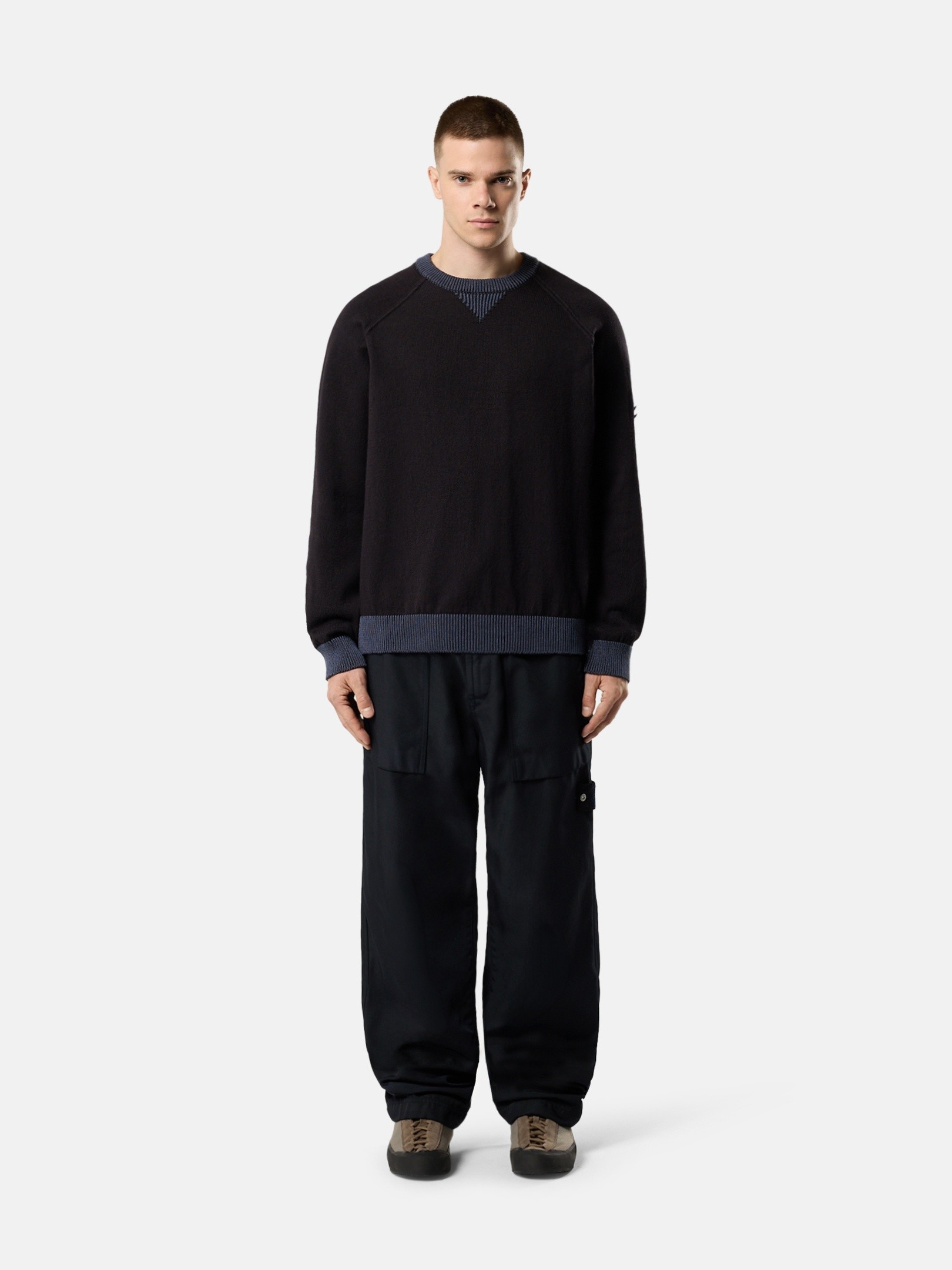 Navy Blue Loose-fit fatigue pants with archive-inspired patch 