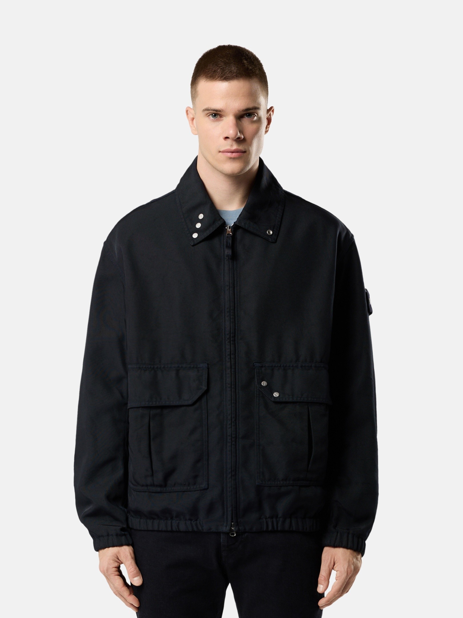 メンズ向けコートやジャケットなどアウターウェア | Stone Island