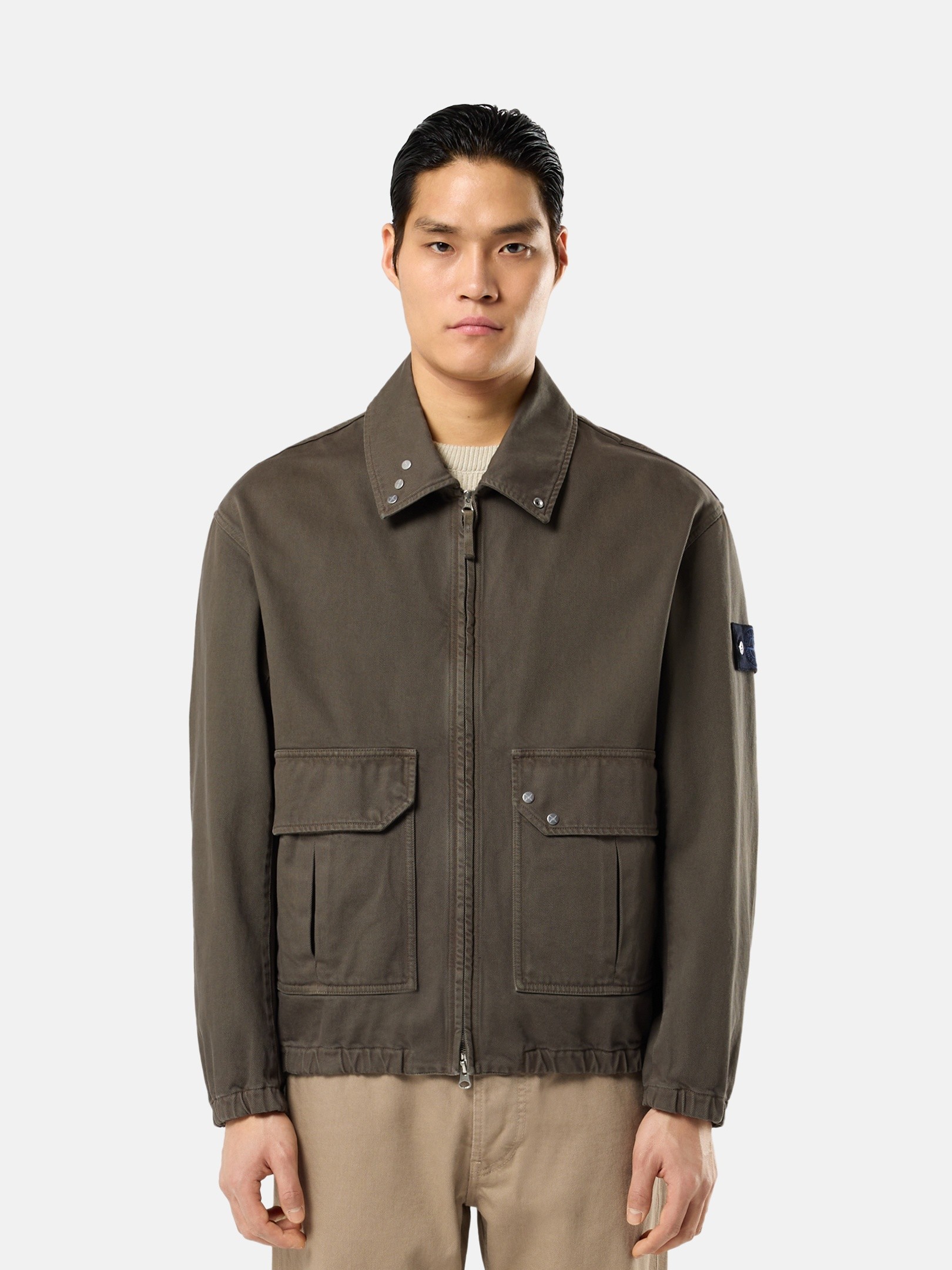 メンズ軽量ジャケットとトレンチコート | Stone Island